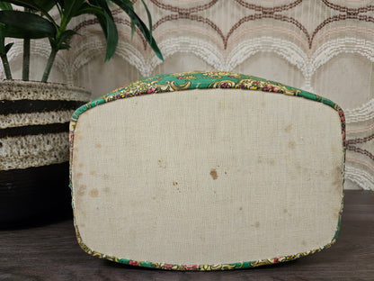 Vintage theebeurs met knip groen bloemenpatroon