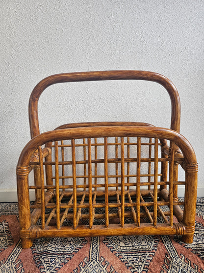 Rotan lectuurmand vintage | 44x44x23,5 cm | Tijdschriftenhouder