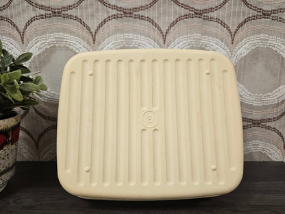 Tupperware Kornuit vintage brood / kaasdoos