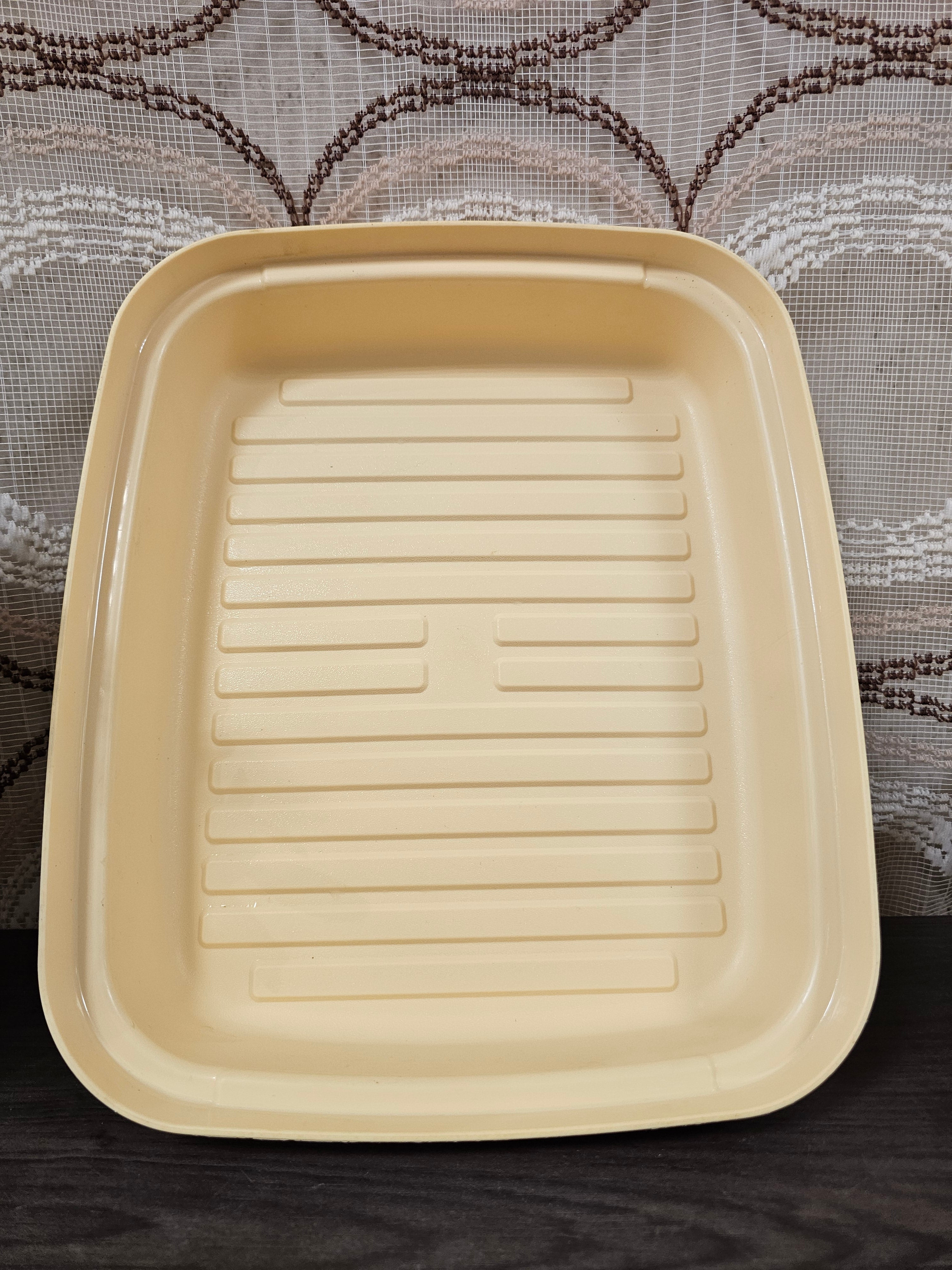 Tupperware Kornuit vintage brood / kaasdoos