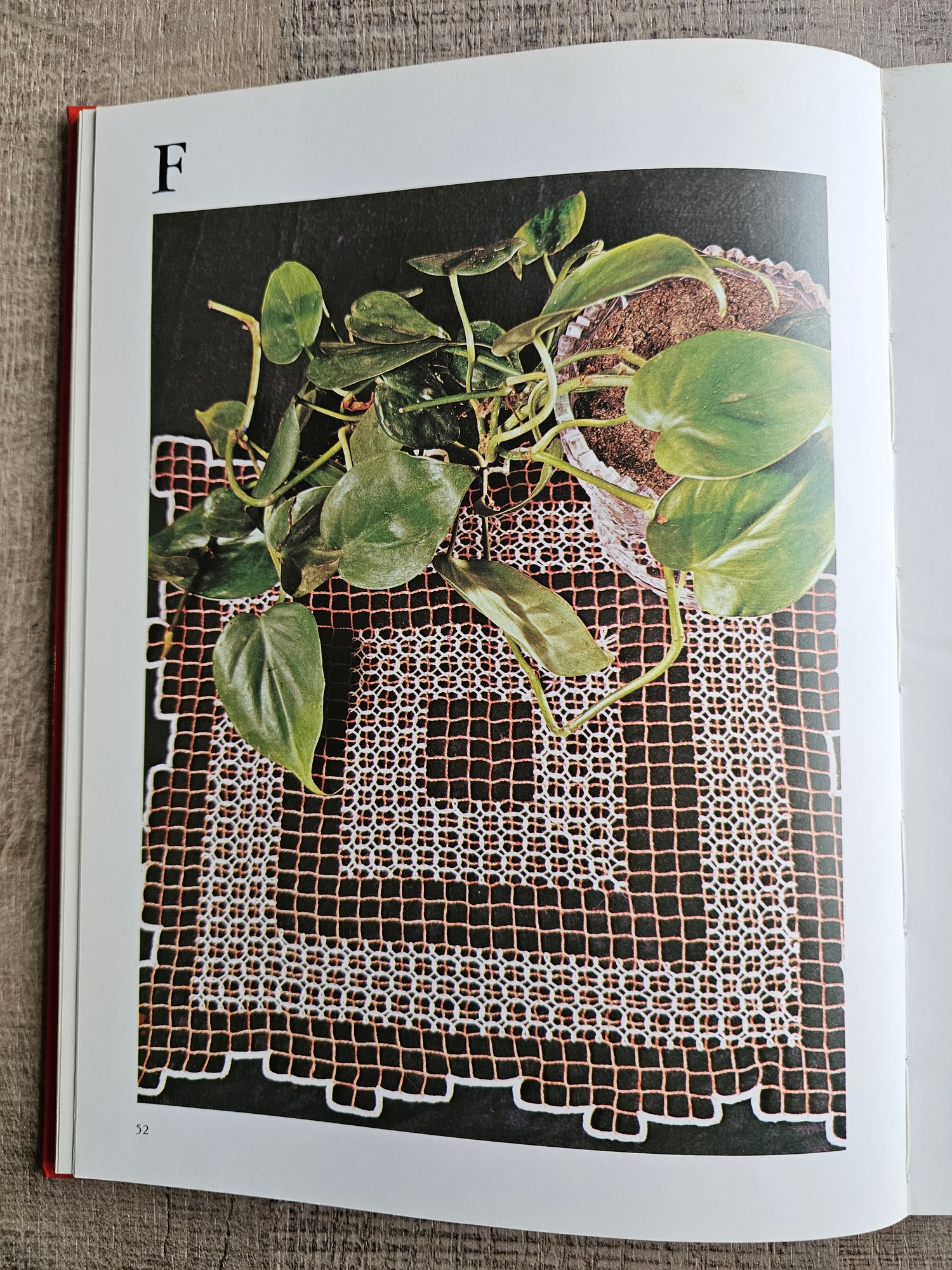 Vintage handwerkboek Naaldkunst van A tot Z – compleet naslagwerk