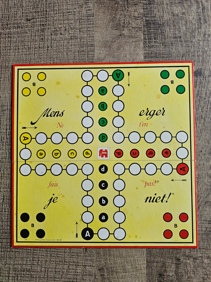 Jumbo Mens erger je niet houten pionnen