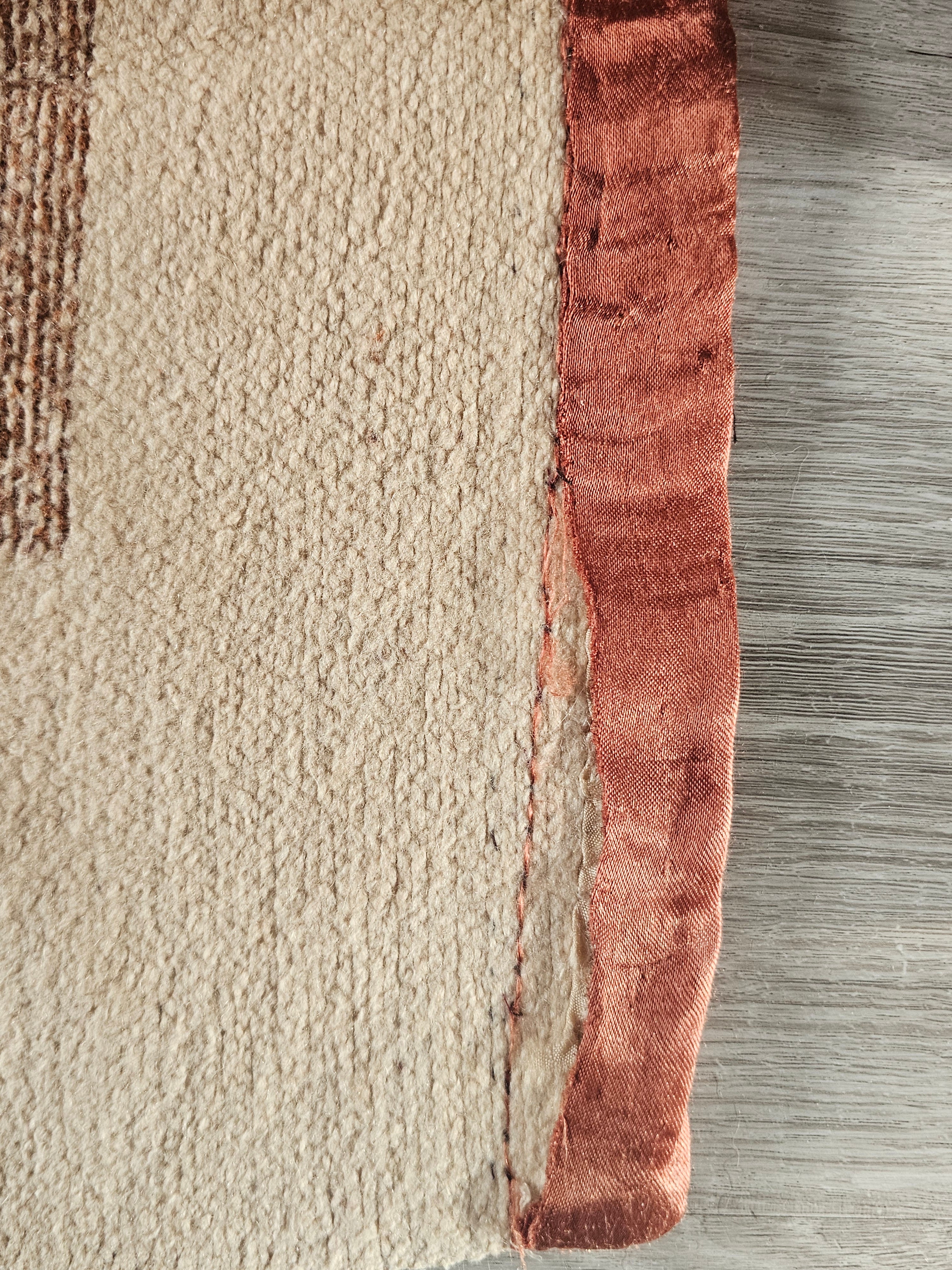 Dubbelzijdige vintage deken met bladmotief 194 x 167 cm