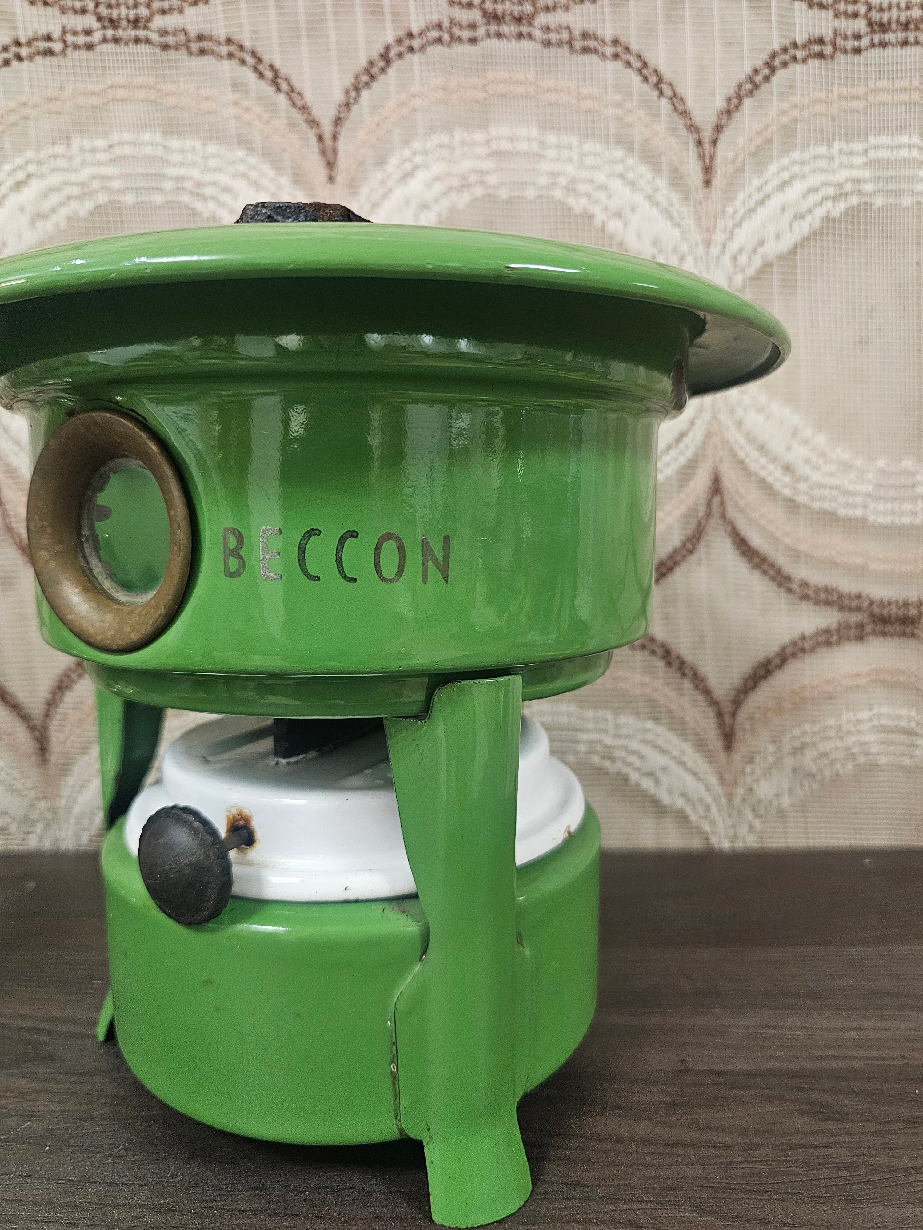 Beccon petroleumstel 1-pits resedagroen