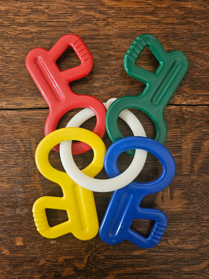 Ambi Toys sleutels aan witte ring jaren ’70/’80