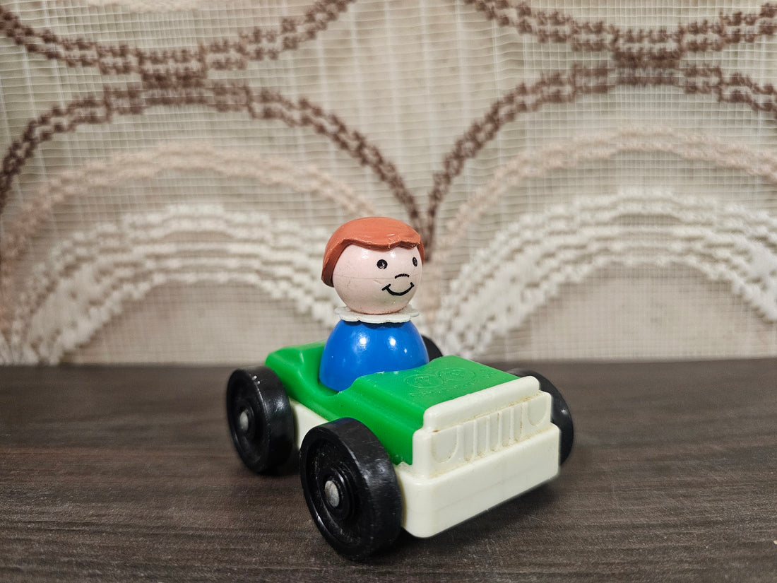 Fisher Price groene auto vintage poppetje jaren ’70