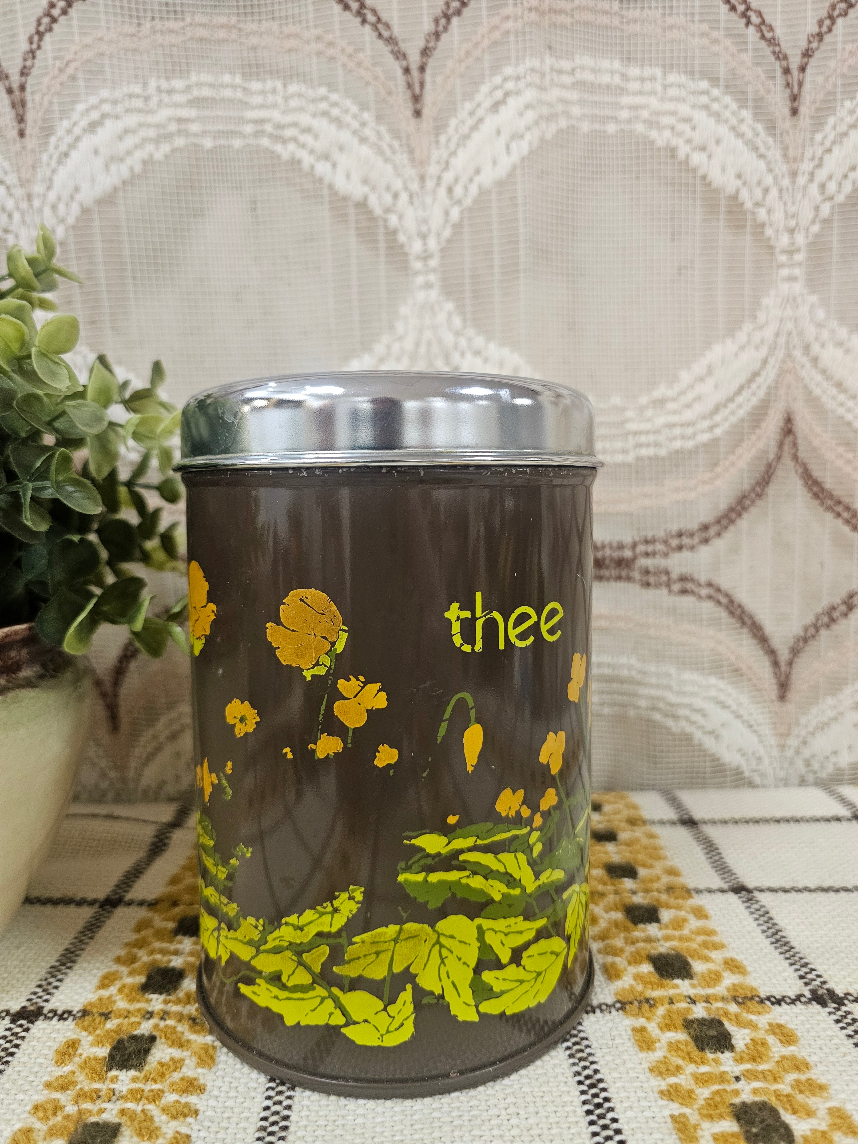 Brabantia boterbloem theeblik  vintage 16 cm hoog