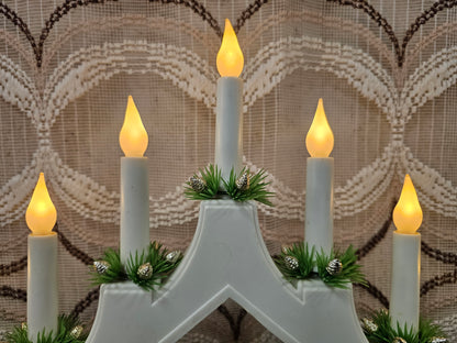 Vintage kaarsenbrug wit kerstkandelaar met 7 lampjes
