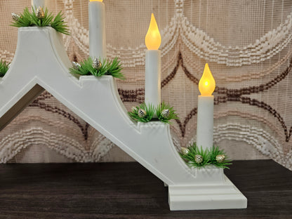Vintage kaarsenbrug wit kerstkandelaar met 7 lampjes