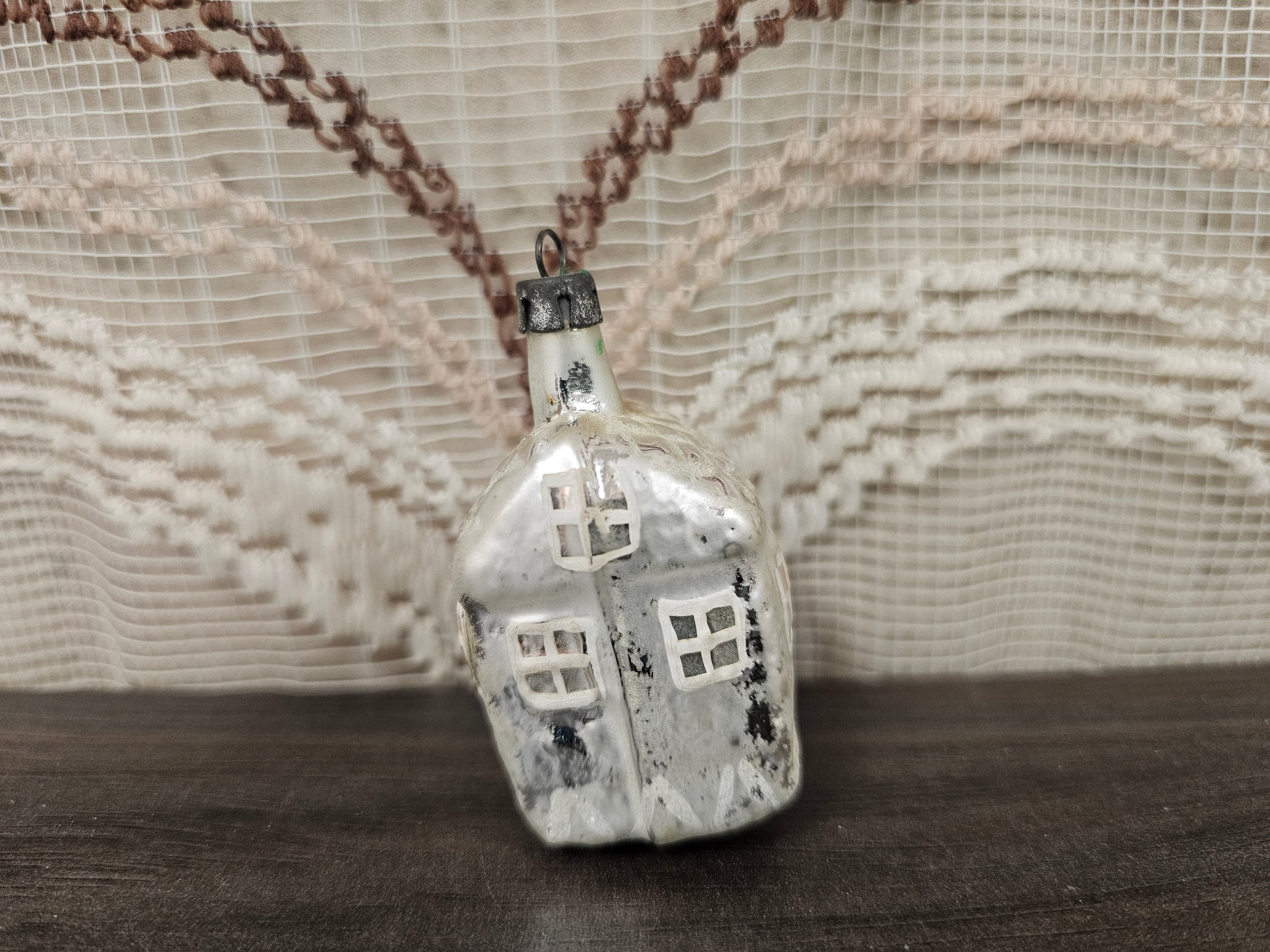 Vintage glazen kerstornament huis zilver circa 6 cm