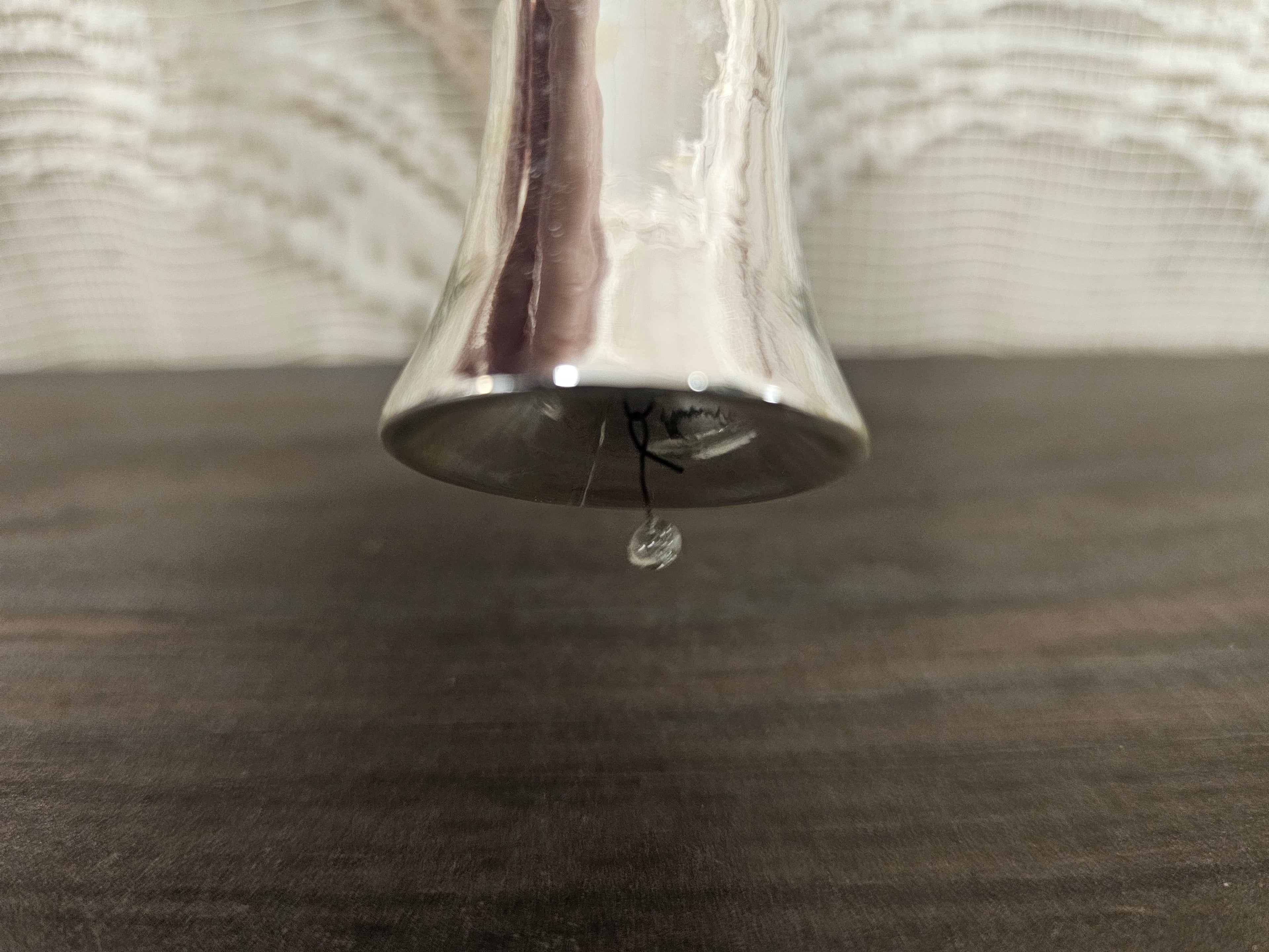 Vintage glazen kerstdecoratie bel zilver circa  5 cm