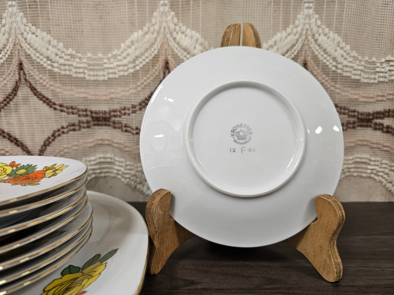 Kronestar Bavaria gebakset vintage bloemenprint, taartbord + 8 gebaksbordjes