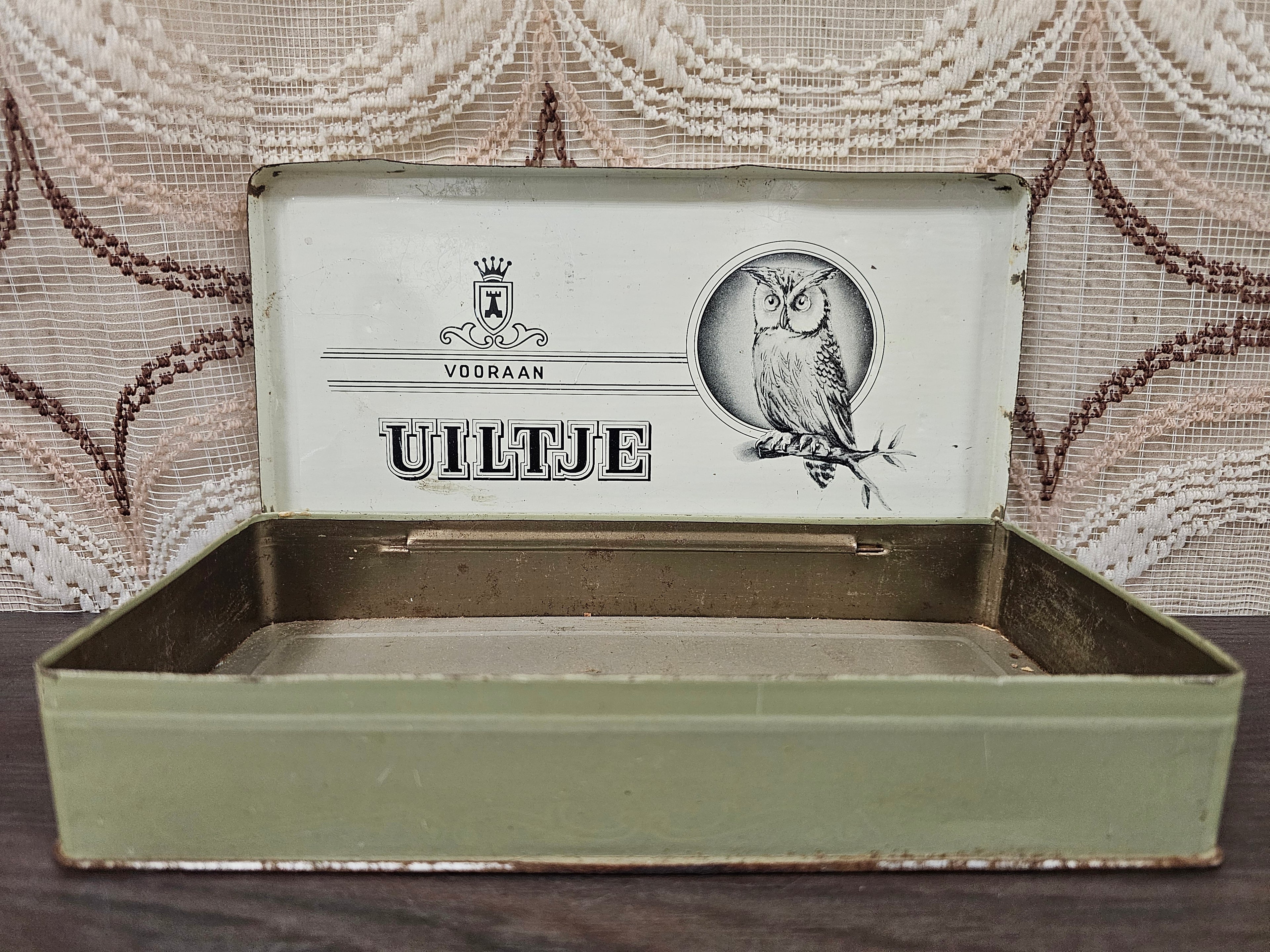 Sigarenblik Uiltje Vooraan rechthoekig vintage blik 23,5 cm