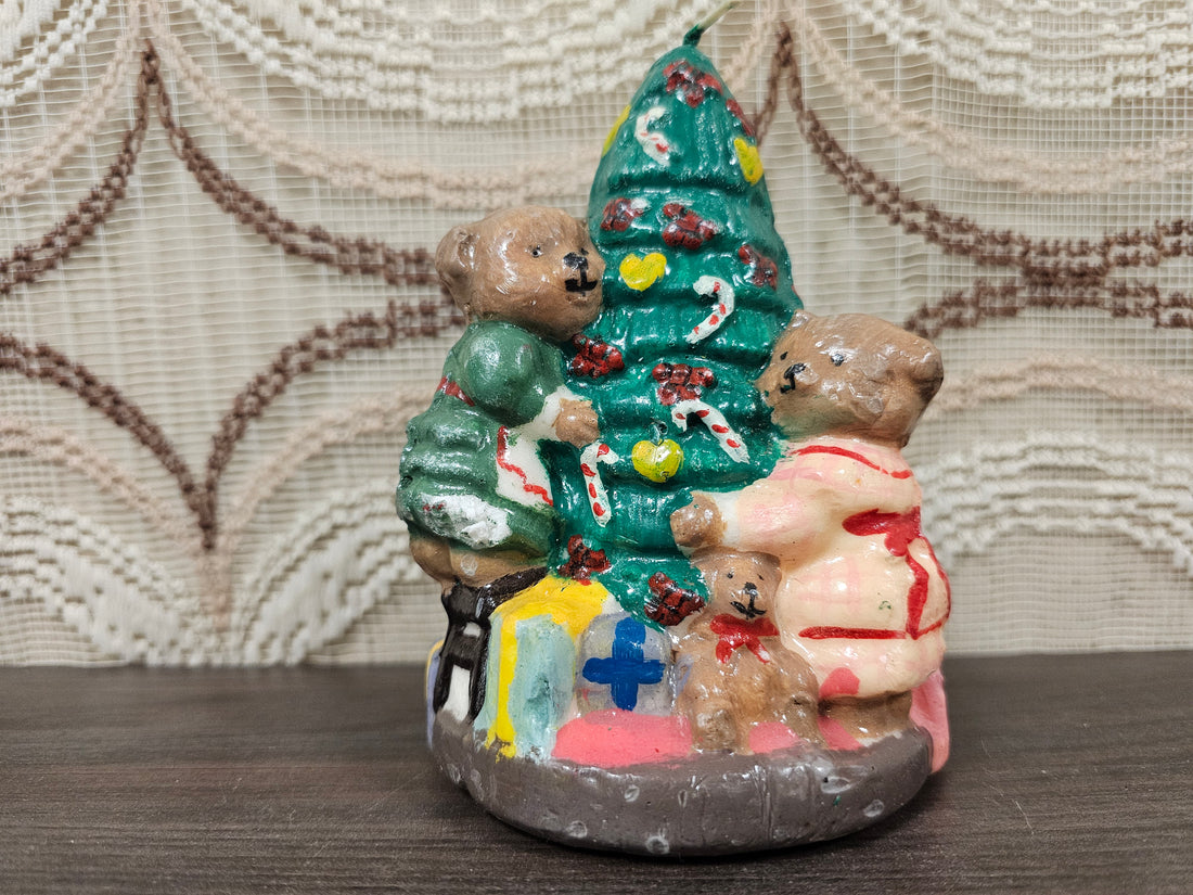 Vintage kerstkaars met beertjes en kerstboom decoratie kaars