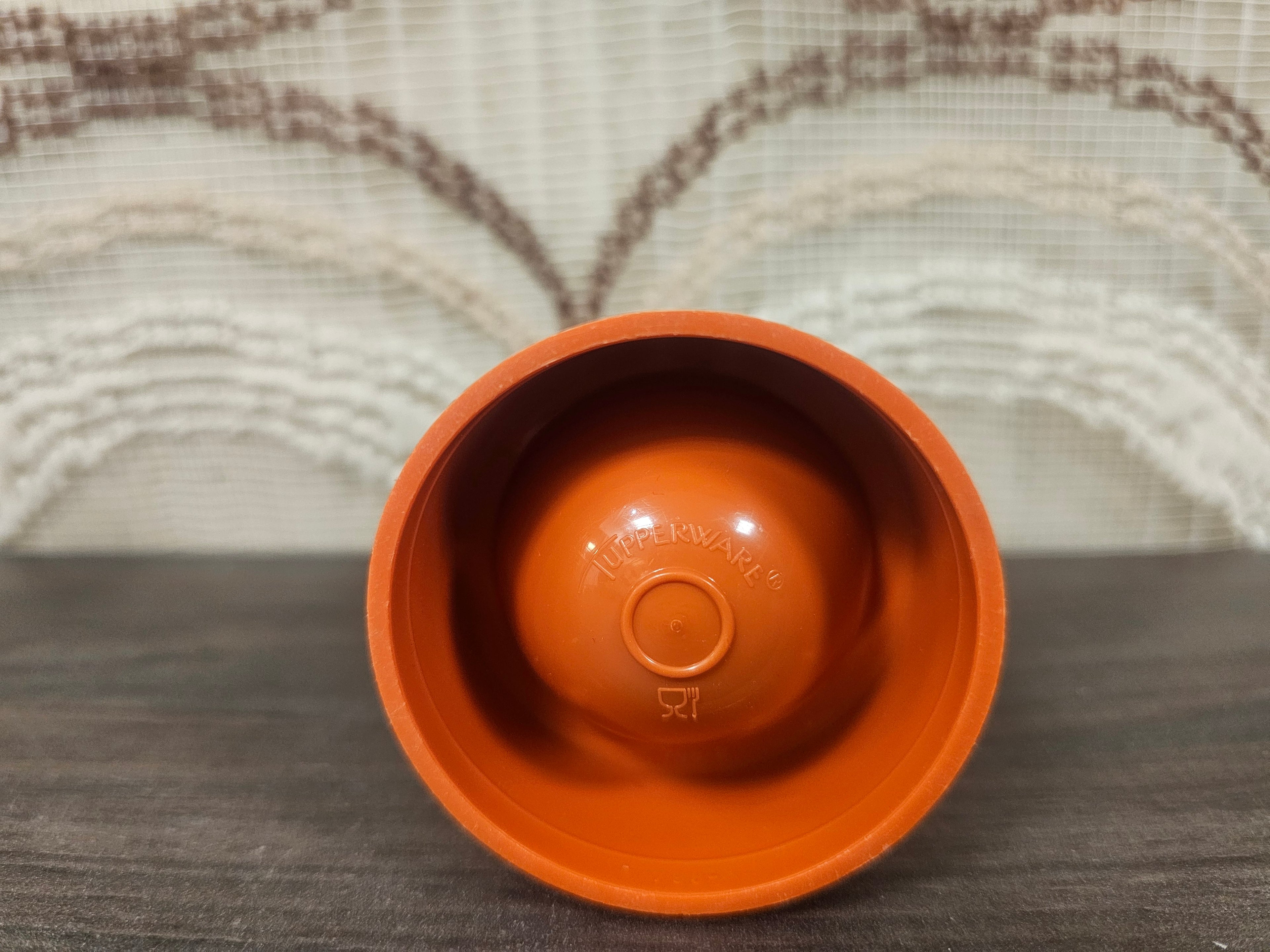 Eierdop Tupperware vintage – roestbruin