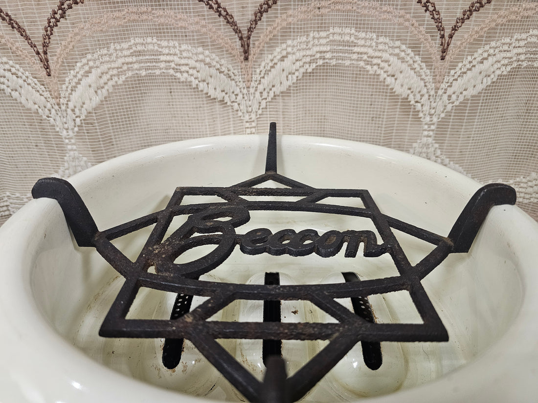 Origineel Beccon crèmekleur petroleumstel 3-pits