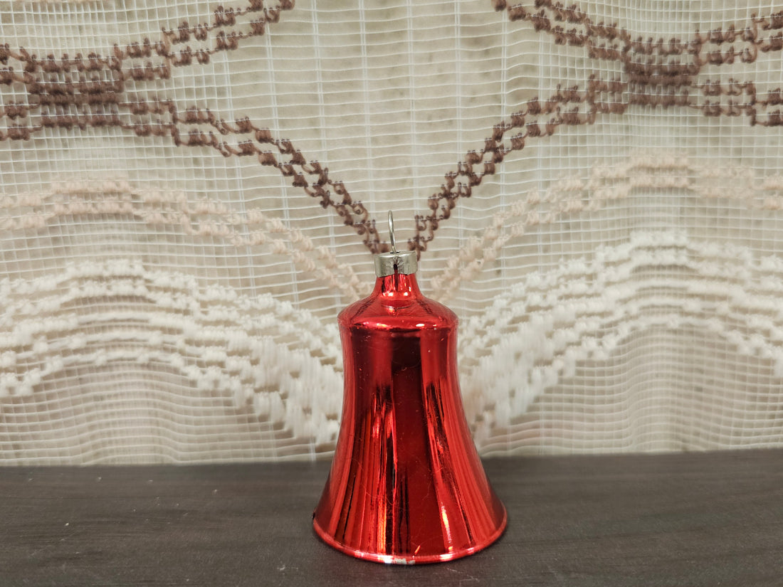 Vintage glazen kerstbel rood