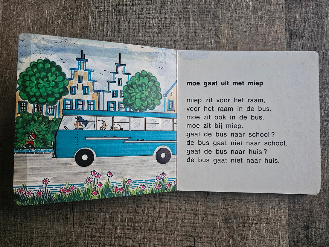 Botjes boekje 6 “Moe gaat uit met Miep” vintage kinderboekje deel 6