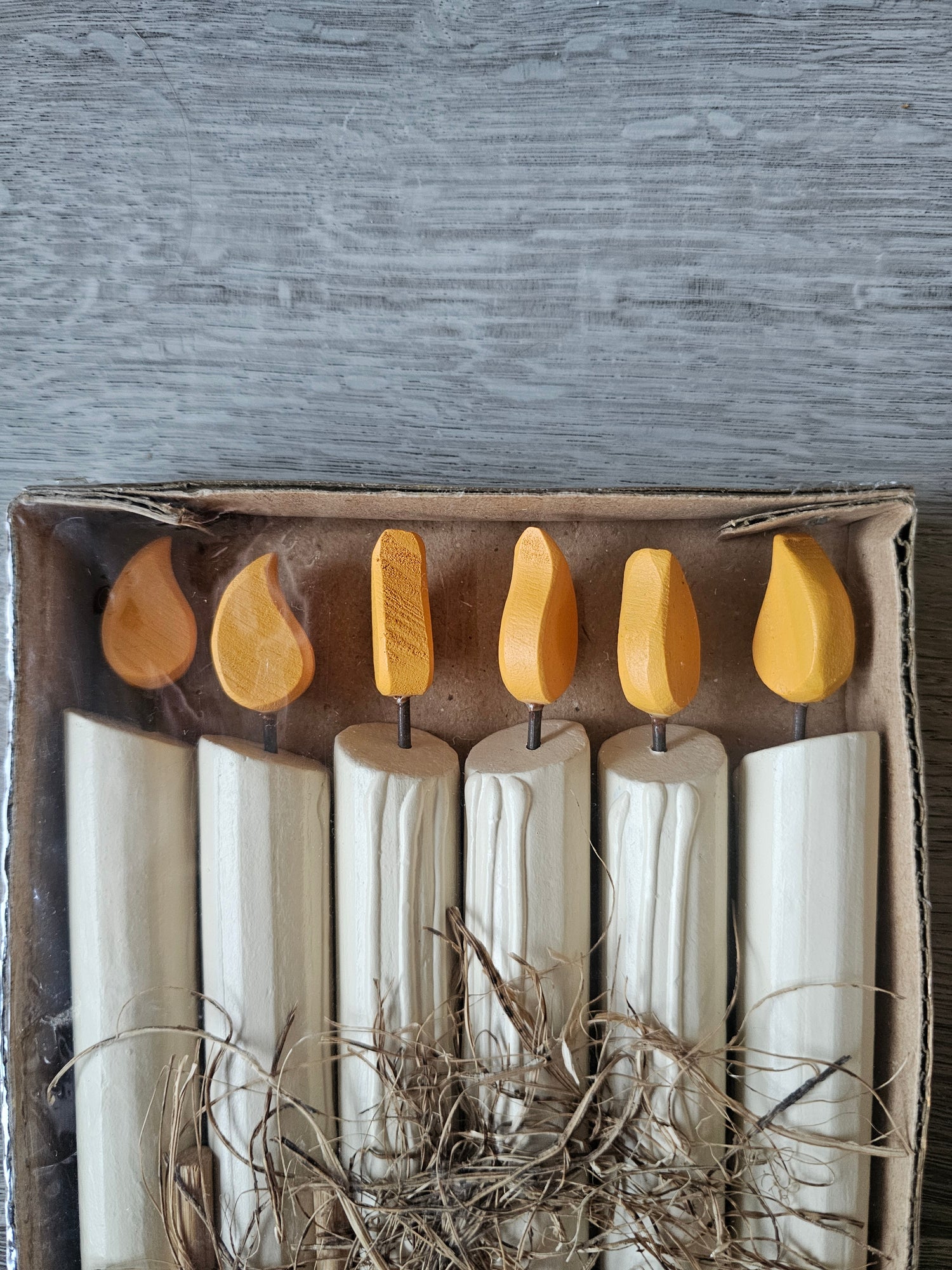 Set van zes houten kaarsen jaren 70 originele verpakking