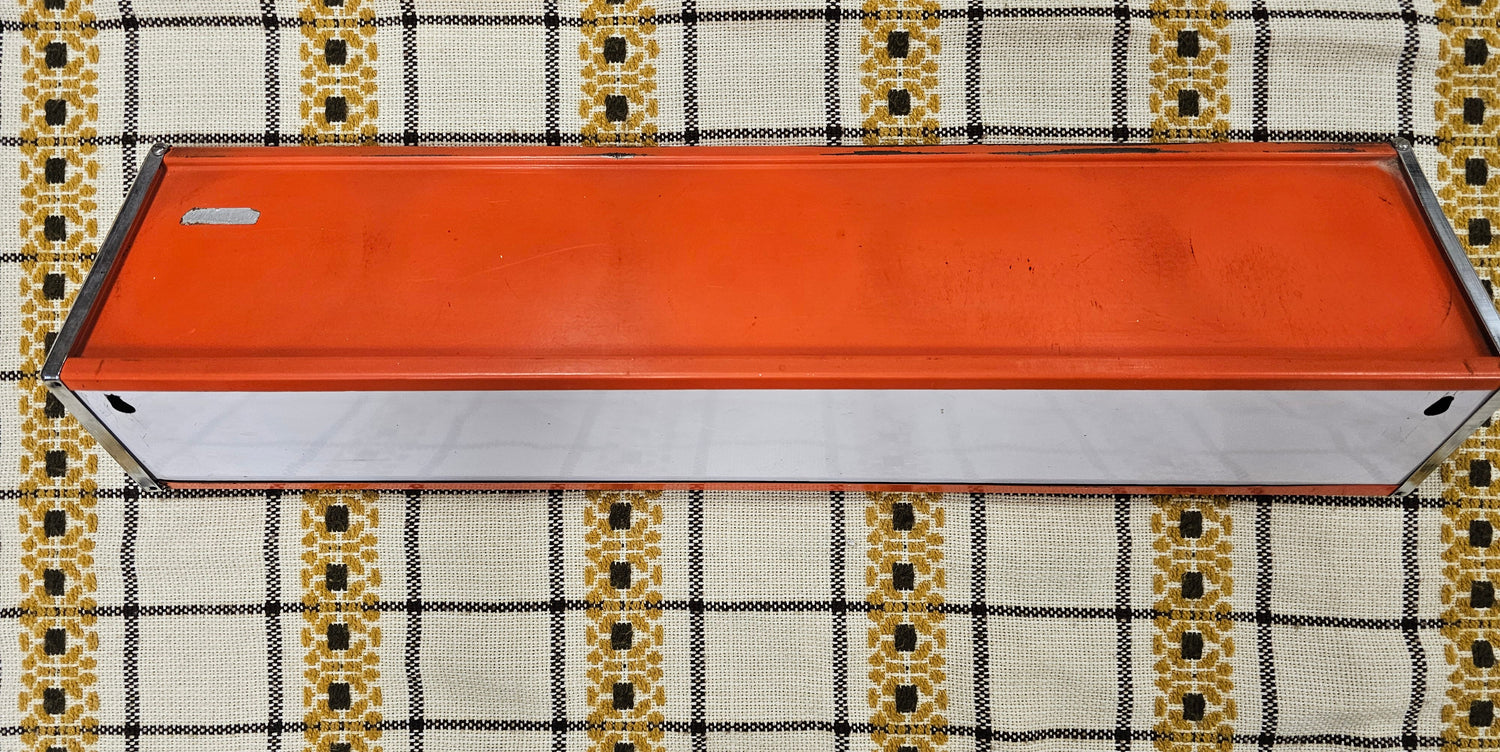 Brabantia planchet oranje metaal jaren 70 wandrek