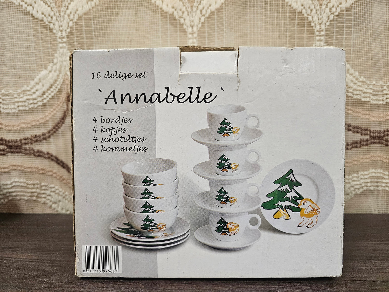 Vintage kinderservies Annabelle 16-delige set met hertje