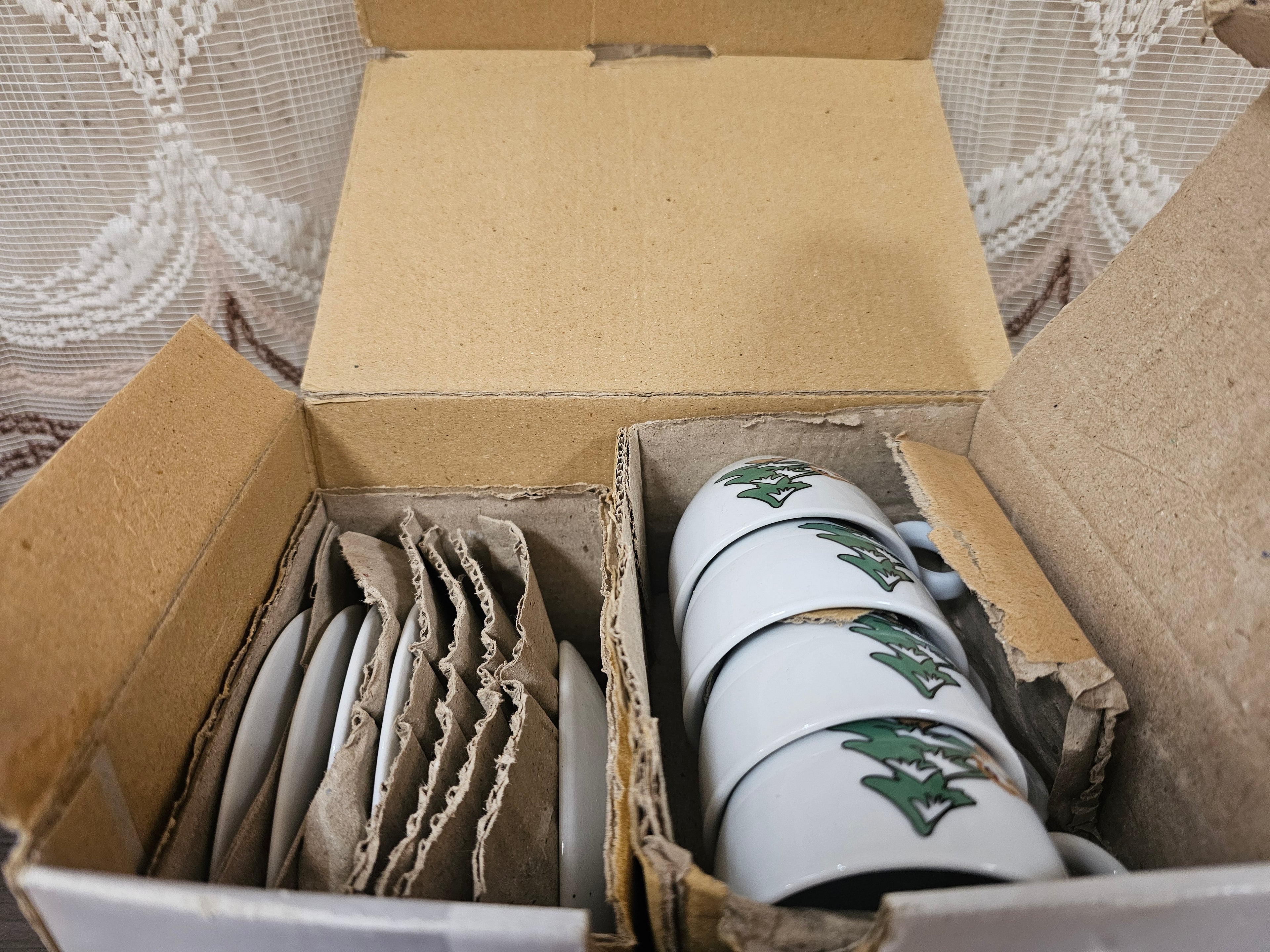 Vintage kinderservies Annabelle 16-delige set met hertje