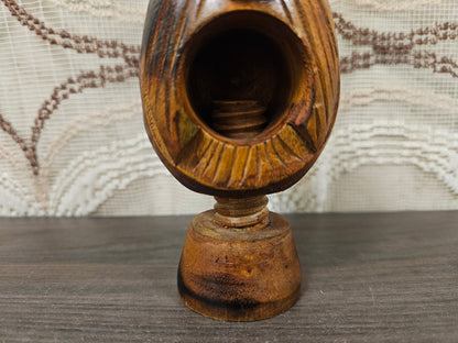 Vintage houten notenkraker mannetje met hoed