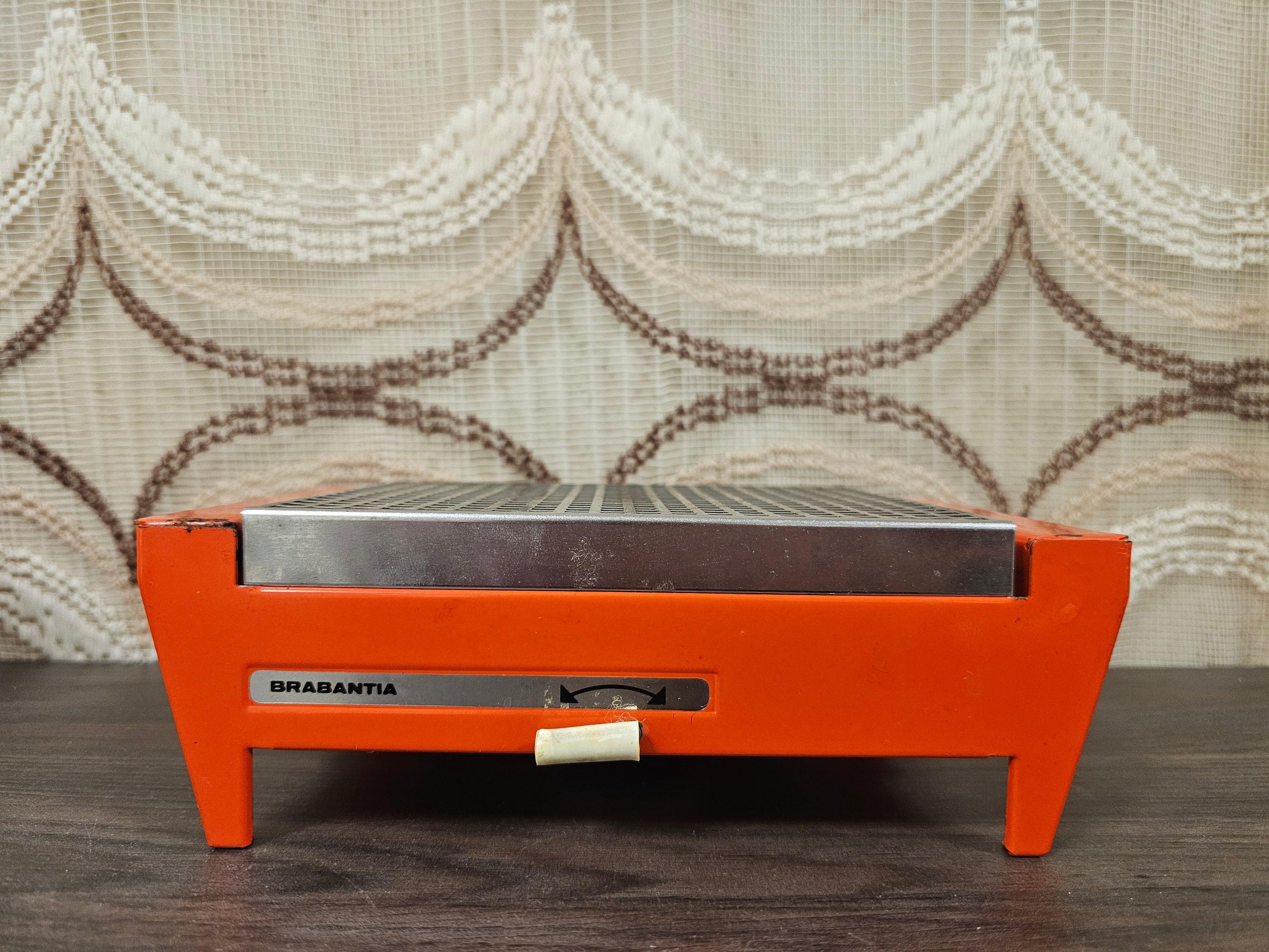 Brabantia rechaud jaren ’70 oranje warmhouder klein model