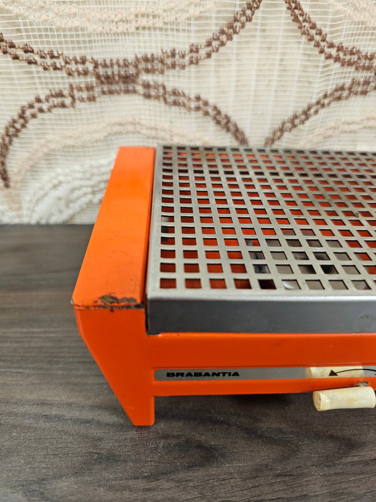 Brabantia rechaud jaren ’70 oranje warmhouder klein model