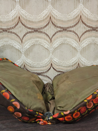 Vintage theebeurs met knip van Nelle bruin met bloemen