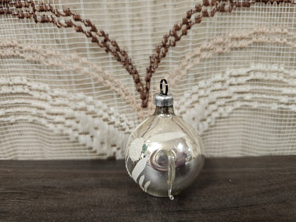 Vintage kerstbal theepot glazen ornament zilver met wit 5 cm