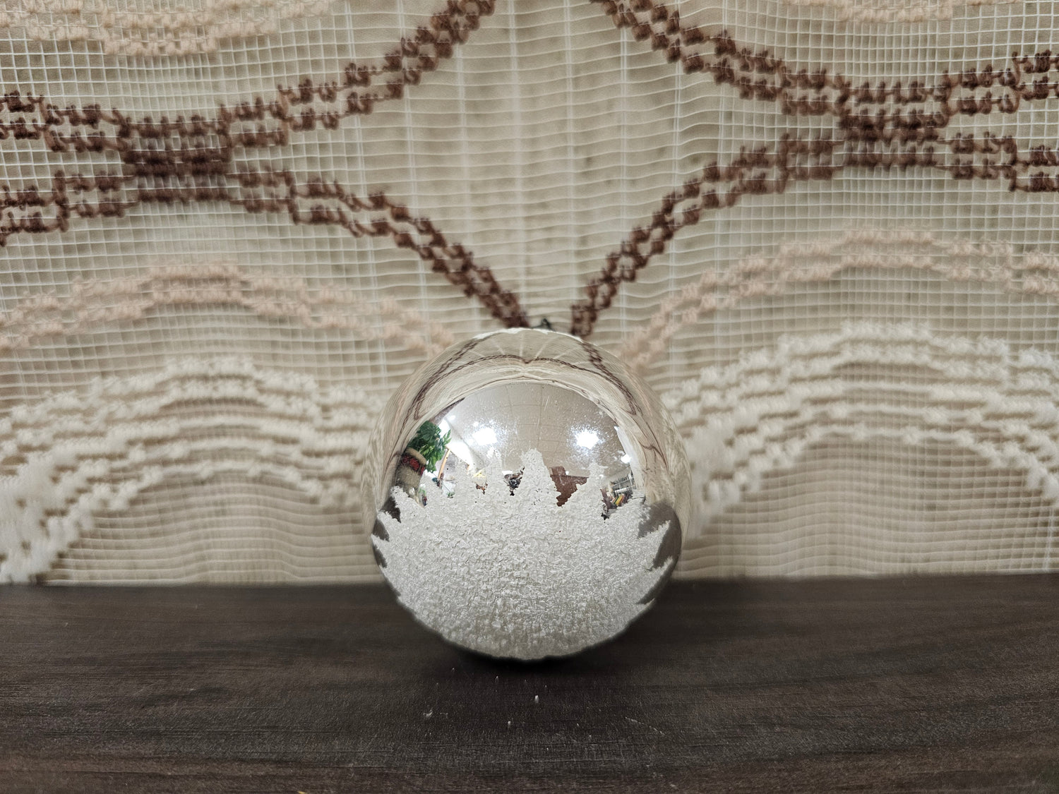 Vintage deukbal kerstbal glazen ornament zilver gesuikerd ca. 6 cm