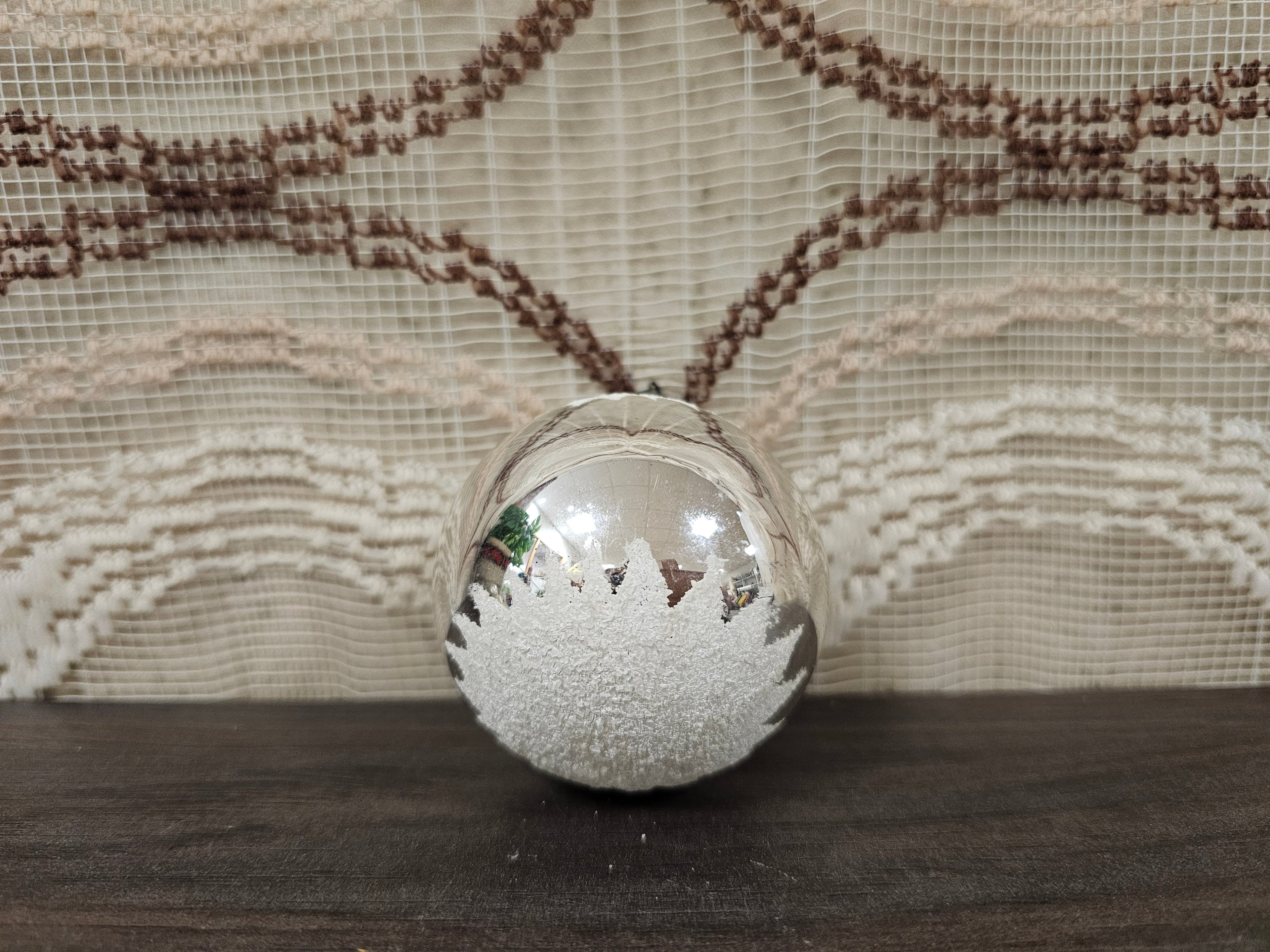 Vintage deukbal kerstbal glazen ornament zilver gesuikerd ca. 6 cm