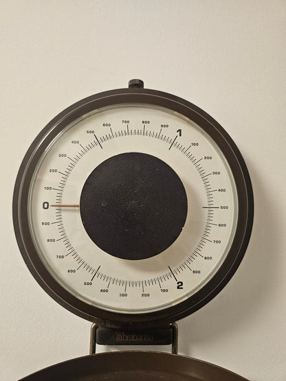 Brabantia keukenweegschaal boterbloem jaren ’70 wandmodel