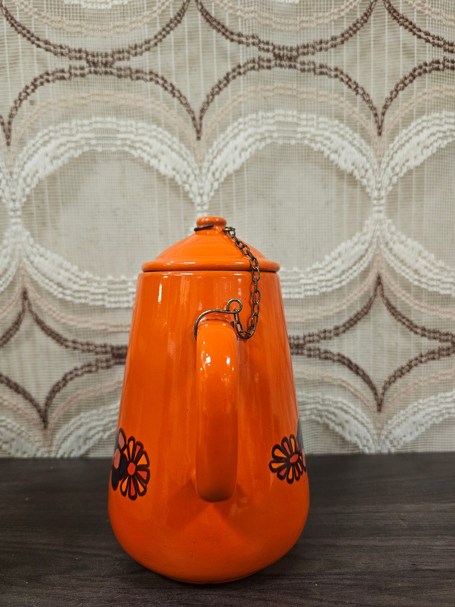 Brabantia koffiepot Diane oranje emaille jaren 70 met bloemmotief