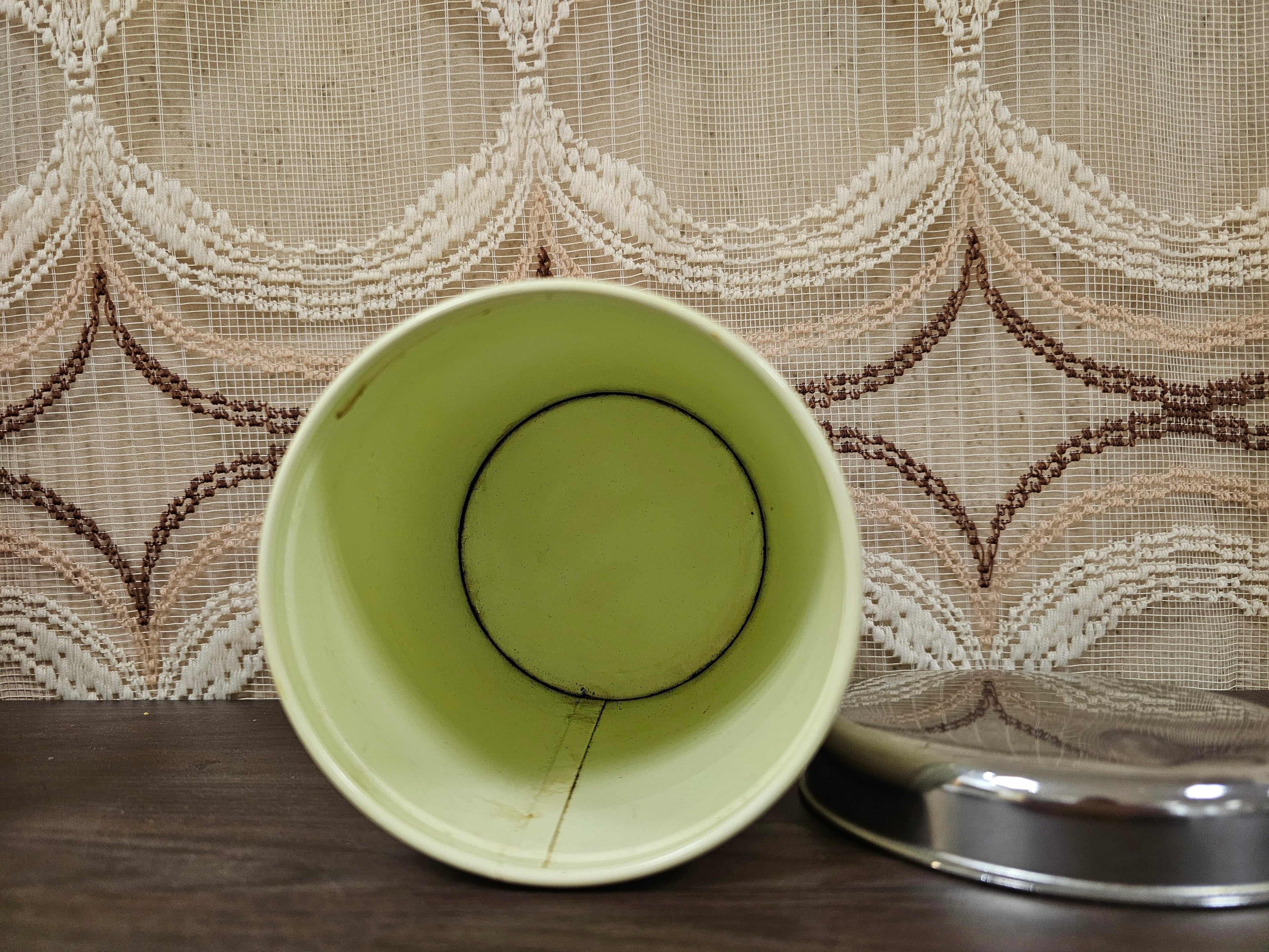 Brabantia cremekleur blik "thee"
