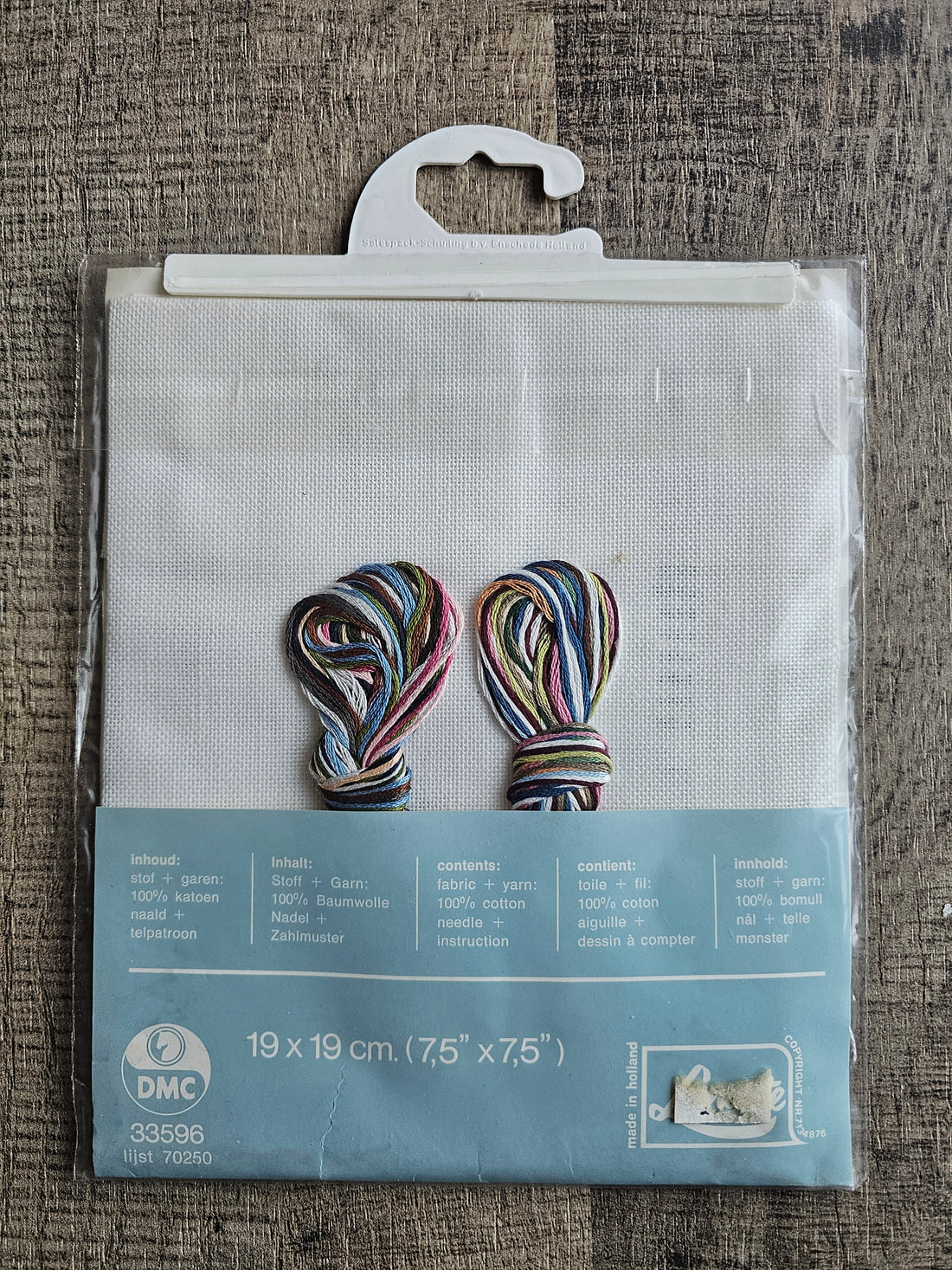 Victoria Plum borduurpakket 33596 vintage