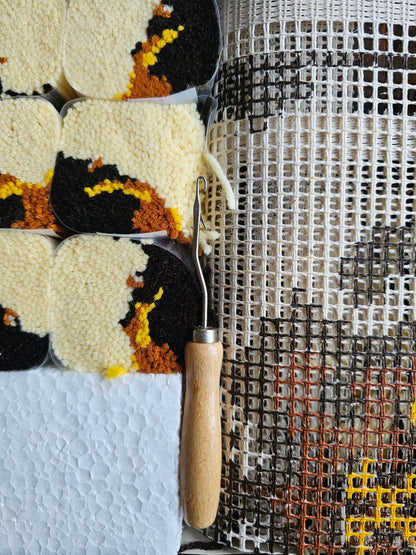 Smyrna knoopkussen bloemmotief wol vintage