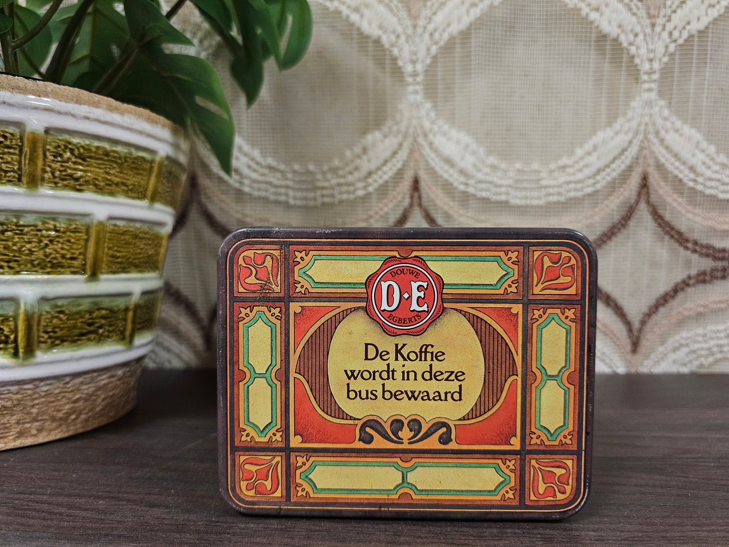 Vintage Douwe Egberts koffieblik met illustraties