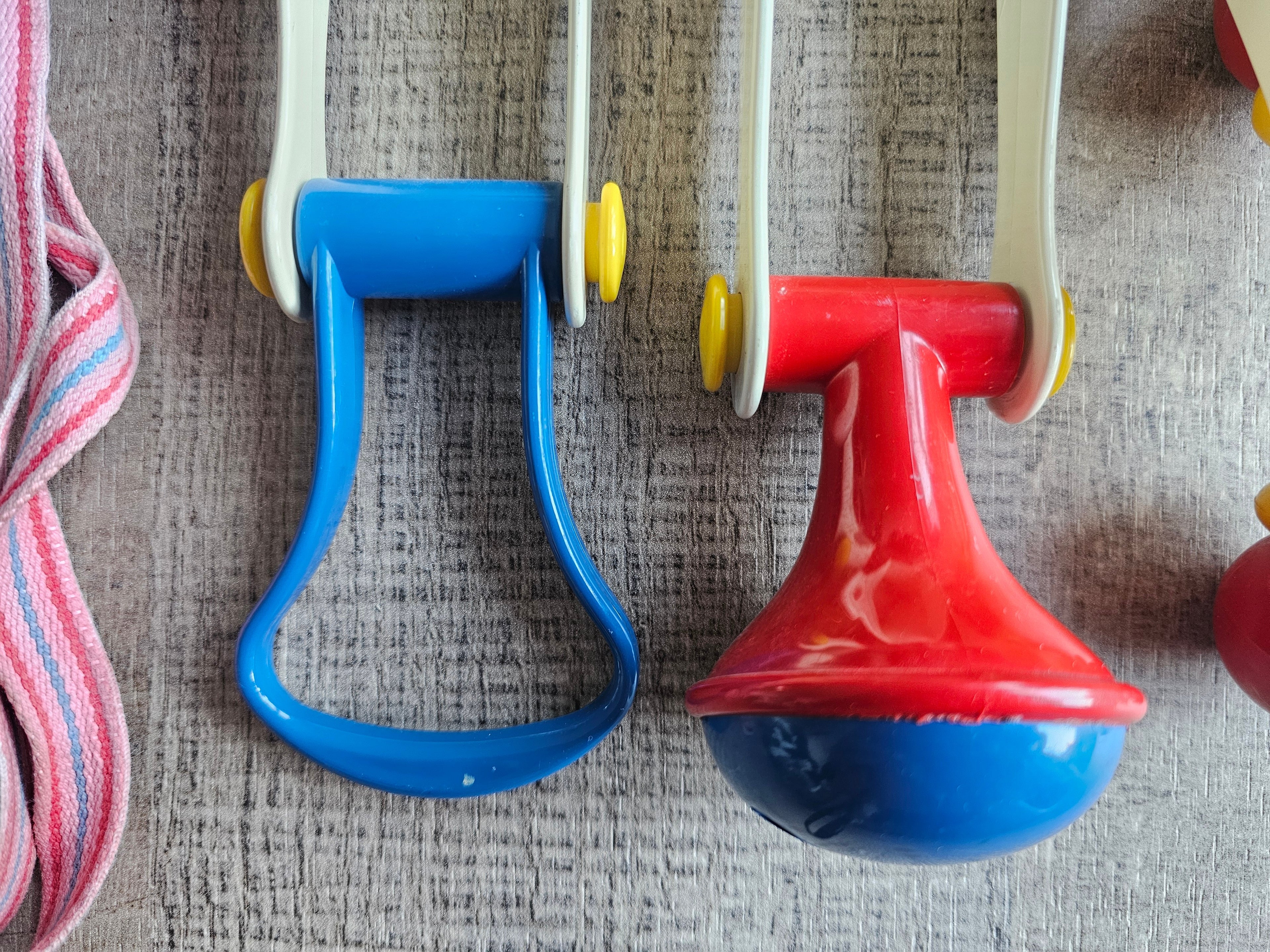 Ambi Toys vintage babygym rood wit