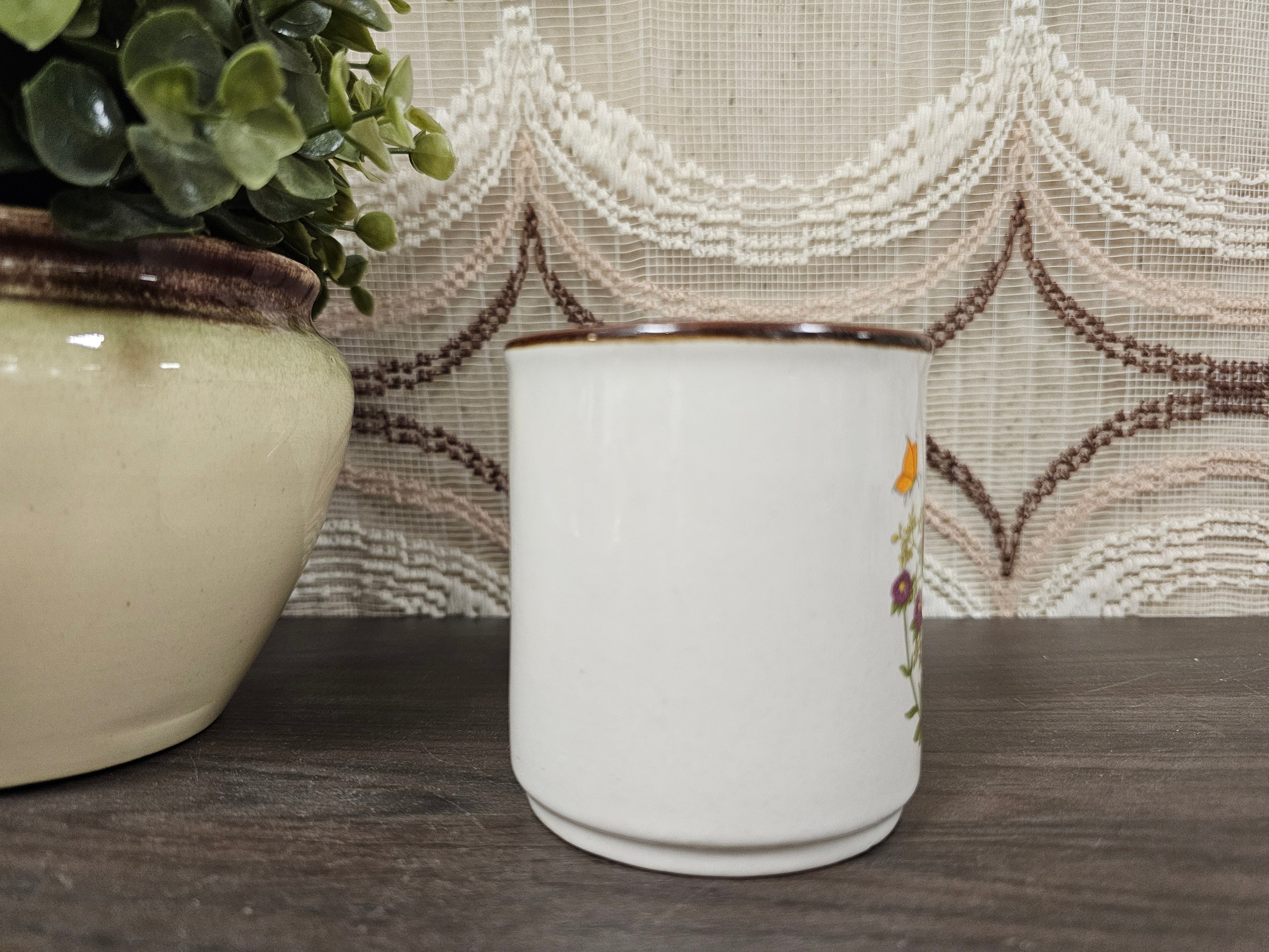 Wildflower vintage beker rode bloemen jaren 70