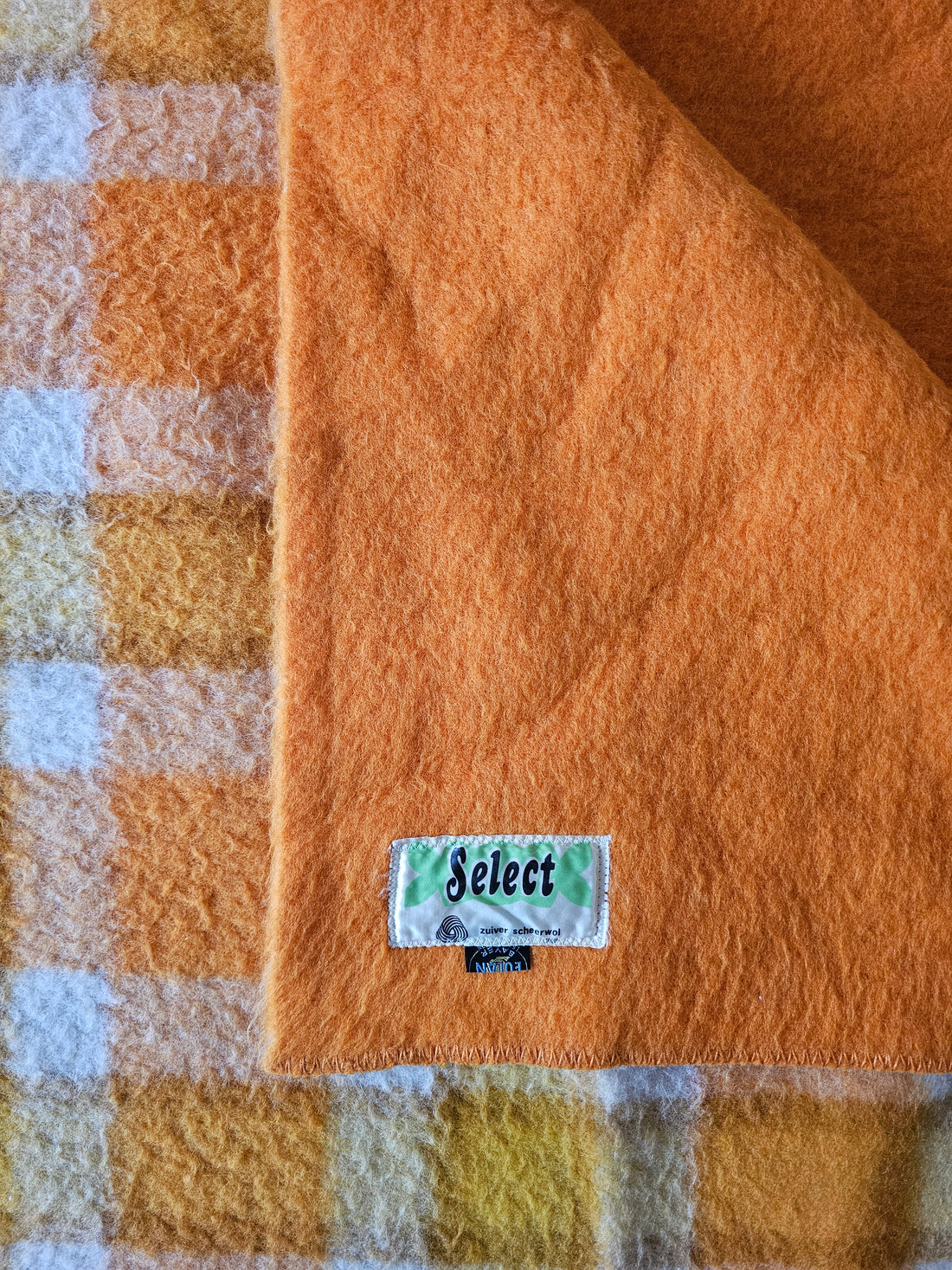 Wollen deken oranje ruit 230 x 210 cm