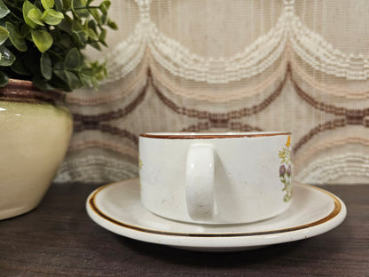 Wildflower soepkom met schotel rode bloemen