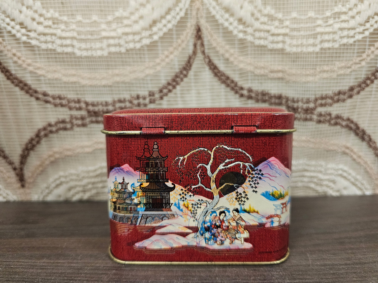 Chinees theeblik winter- rood met landschap