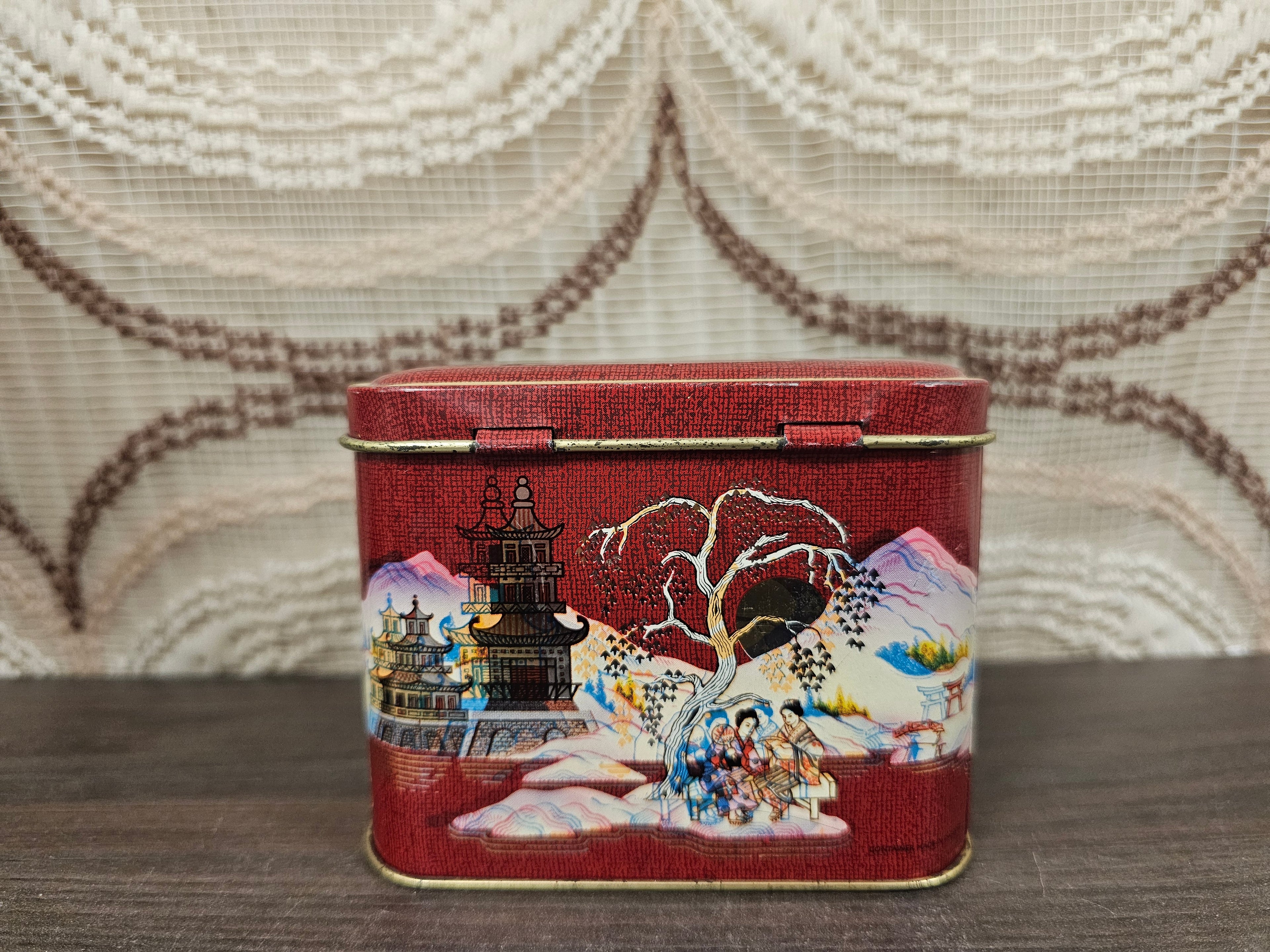 Chinees theeblik winter- rood met landschap