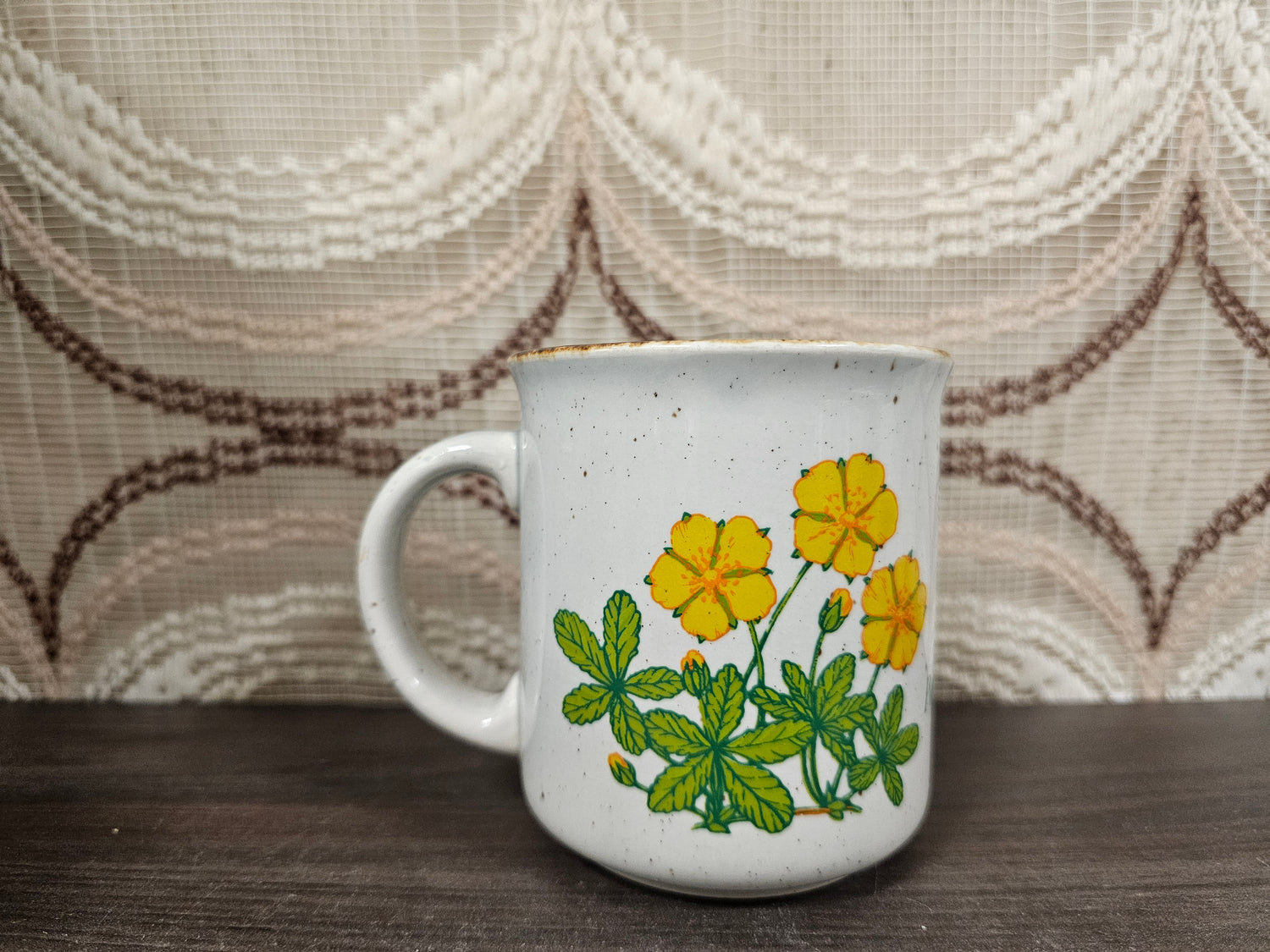 Vintage Becel mok Potentilla reptans – Made in England