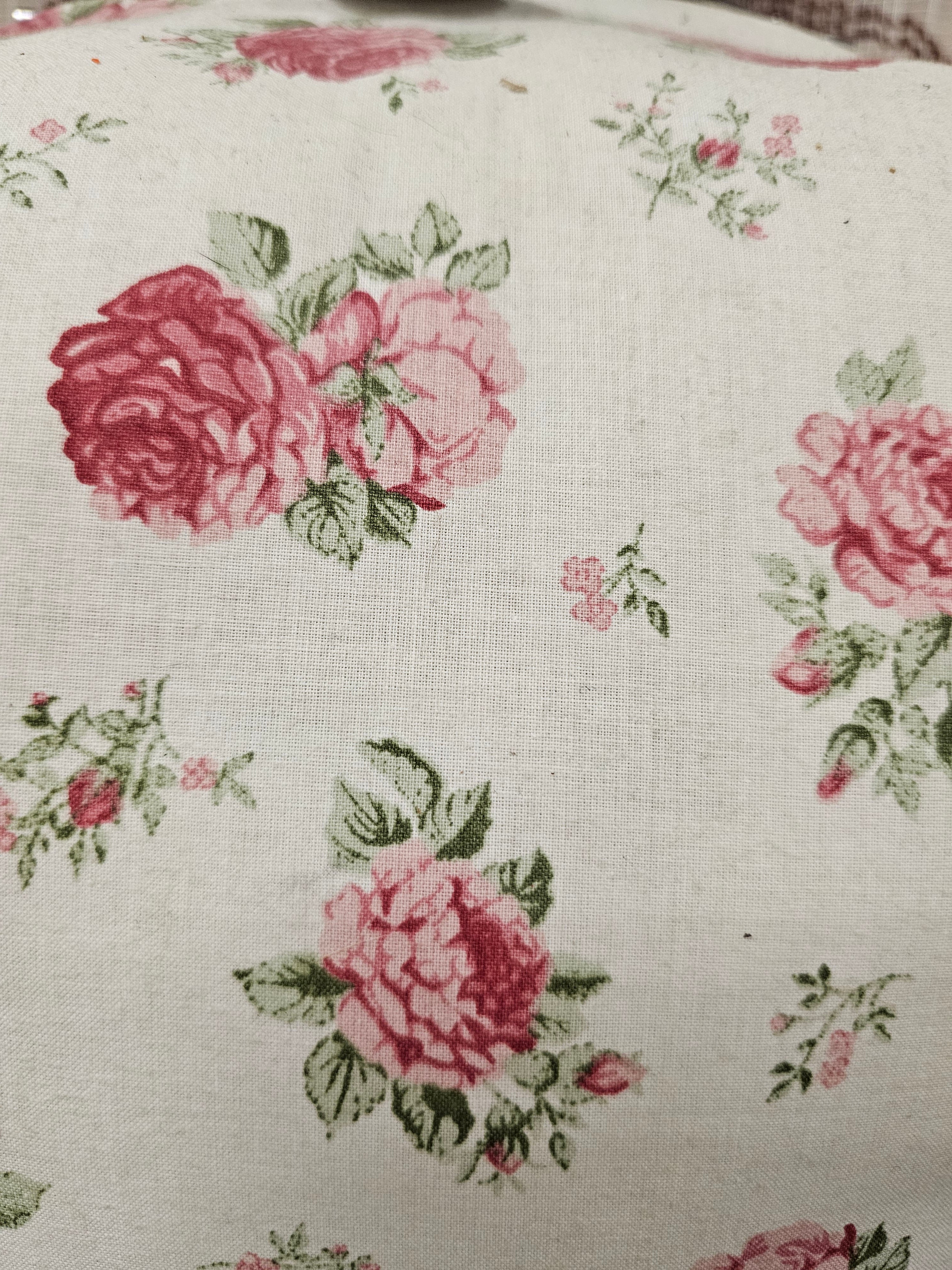 Vintage theebeurs met knip – bloemenpatroon