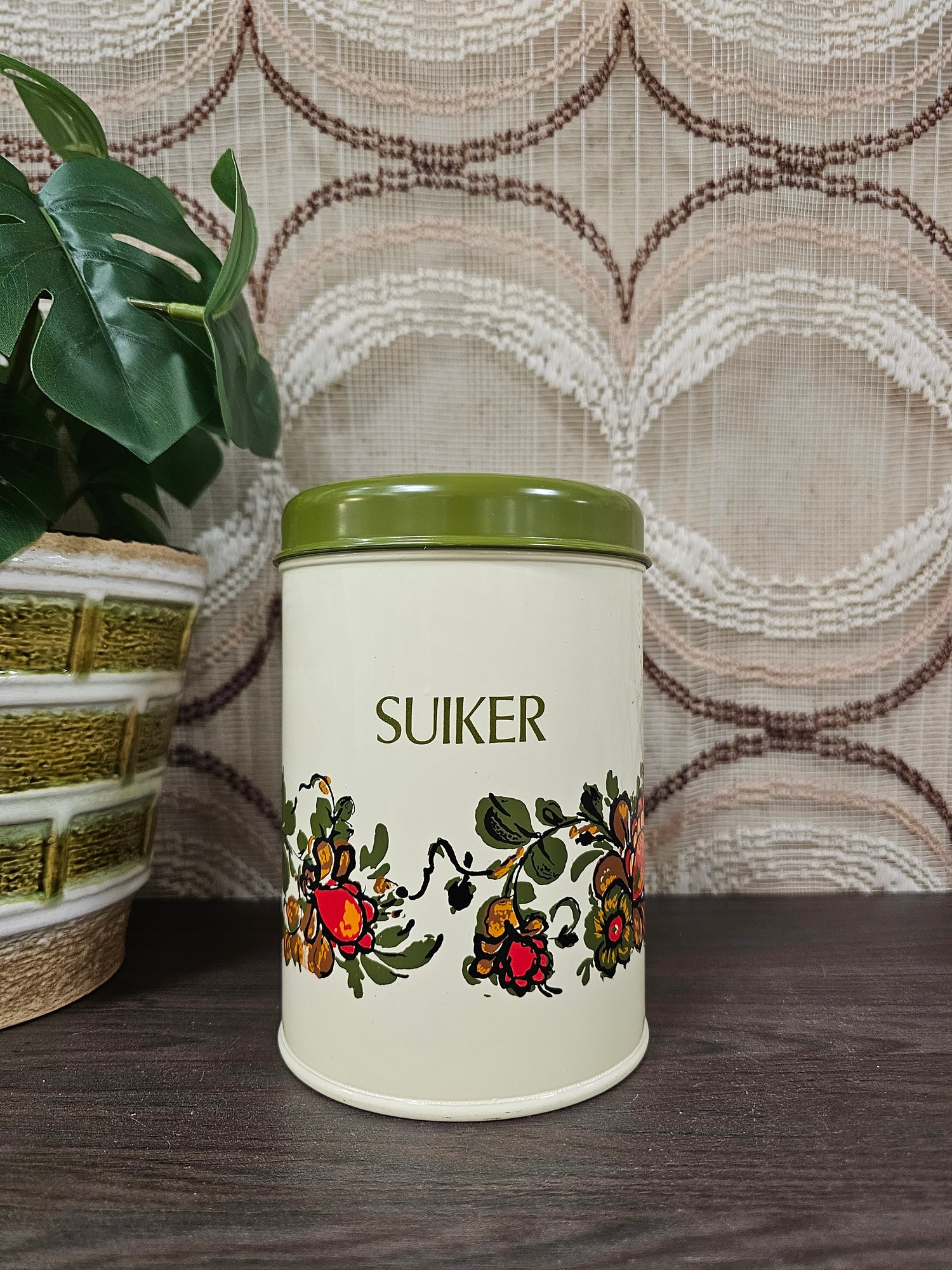 Vintage suiker blik met bloemen