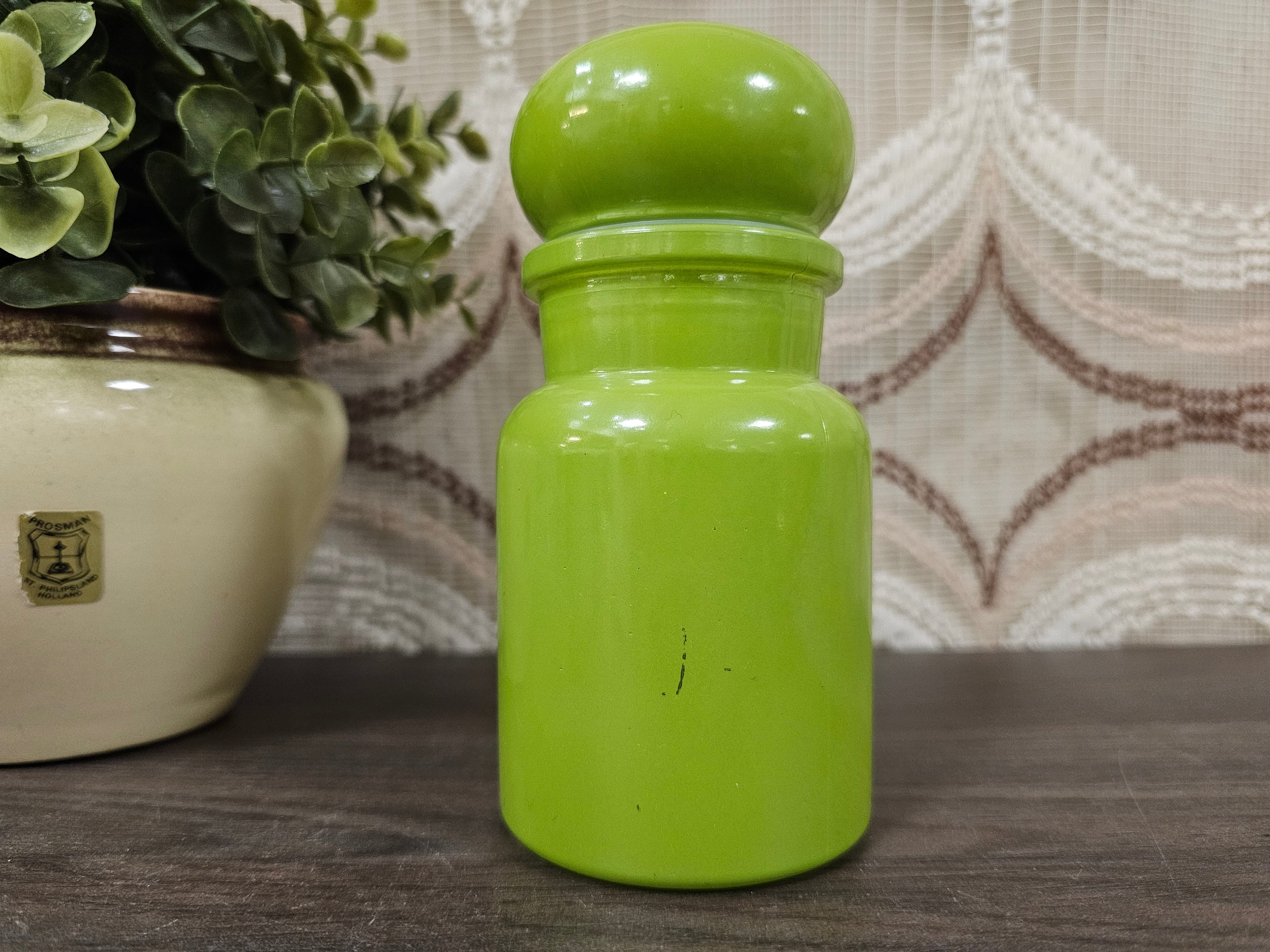 Vintage apothekerspot groen glas circa 14 cm hoog