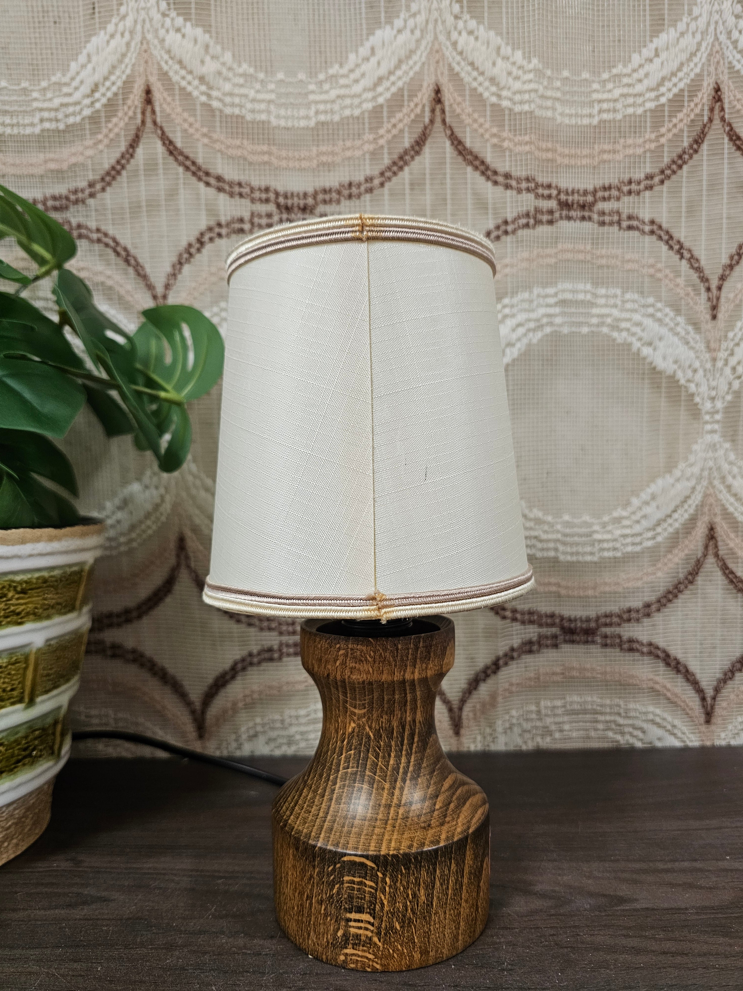 Vintage houten tafellamp